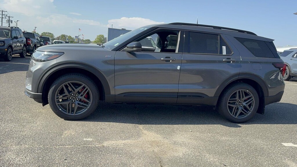 New 2026 Ford Explorer ST-Line SUV