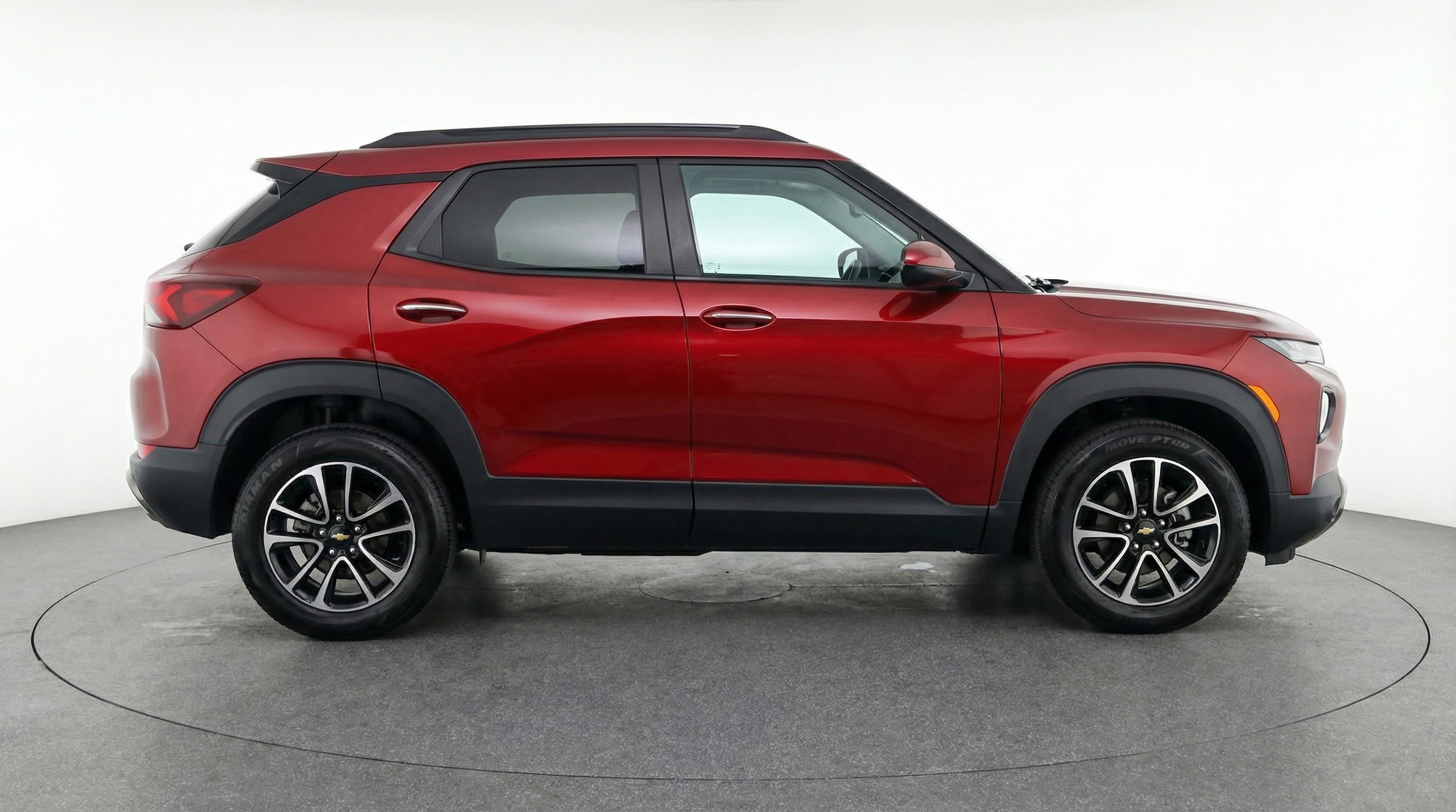 Thumbnail: 2025 Chevrolet TrailBlazer - 8