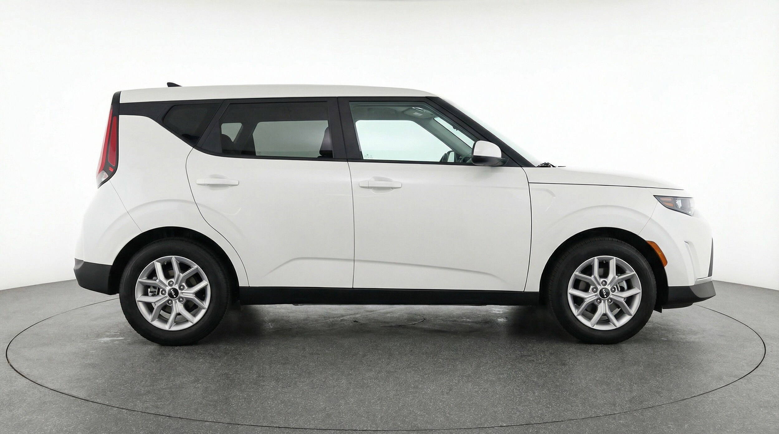 Thumbnail: 2025 Kia Soul - 11
