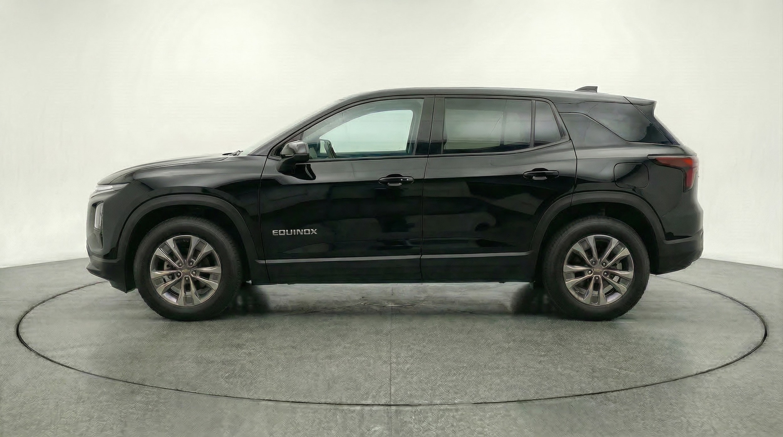 Thumbnail: 2025 Chevrolet Equinox - 4