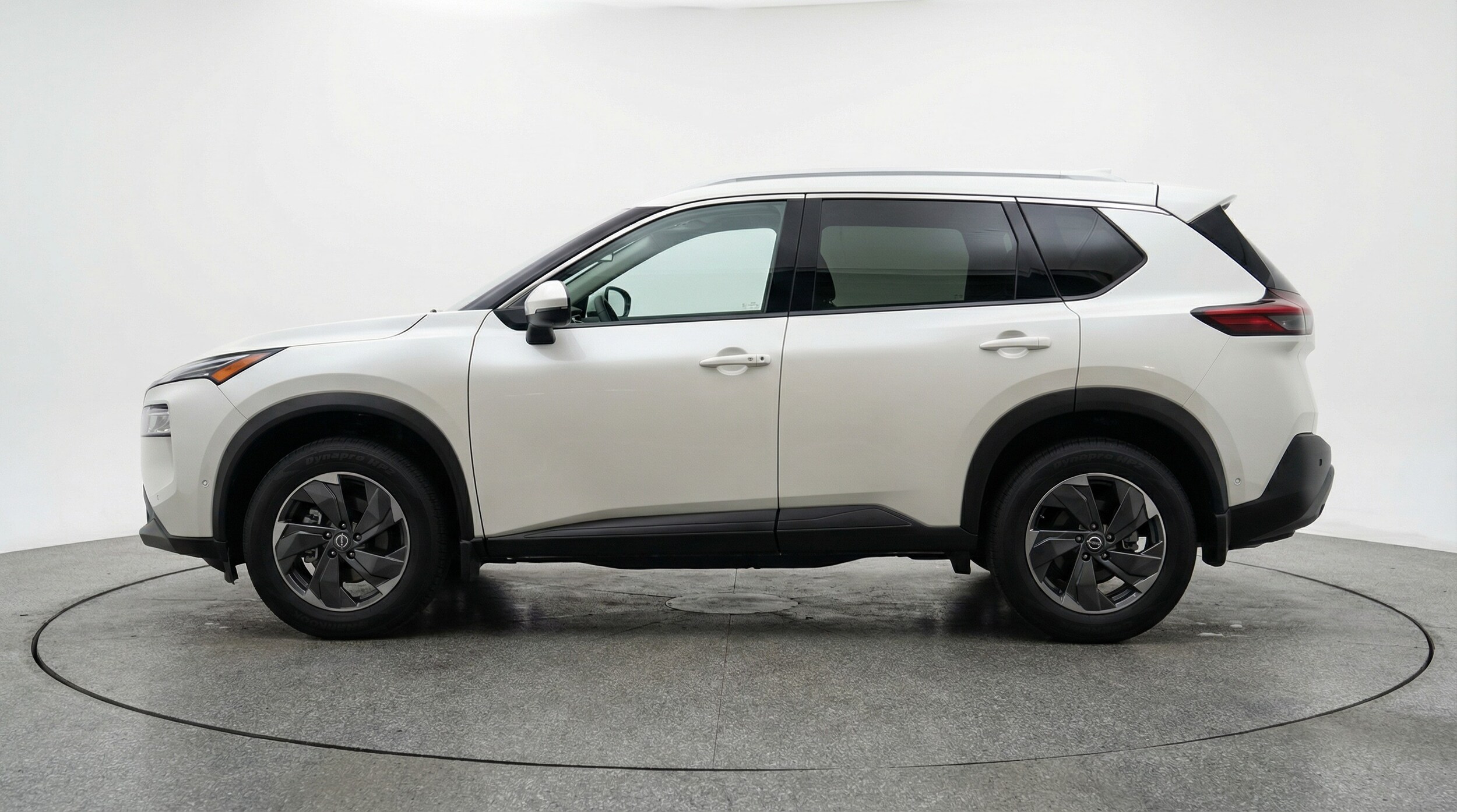 Thumbnail: 2025 Nissan Rogue - 4