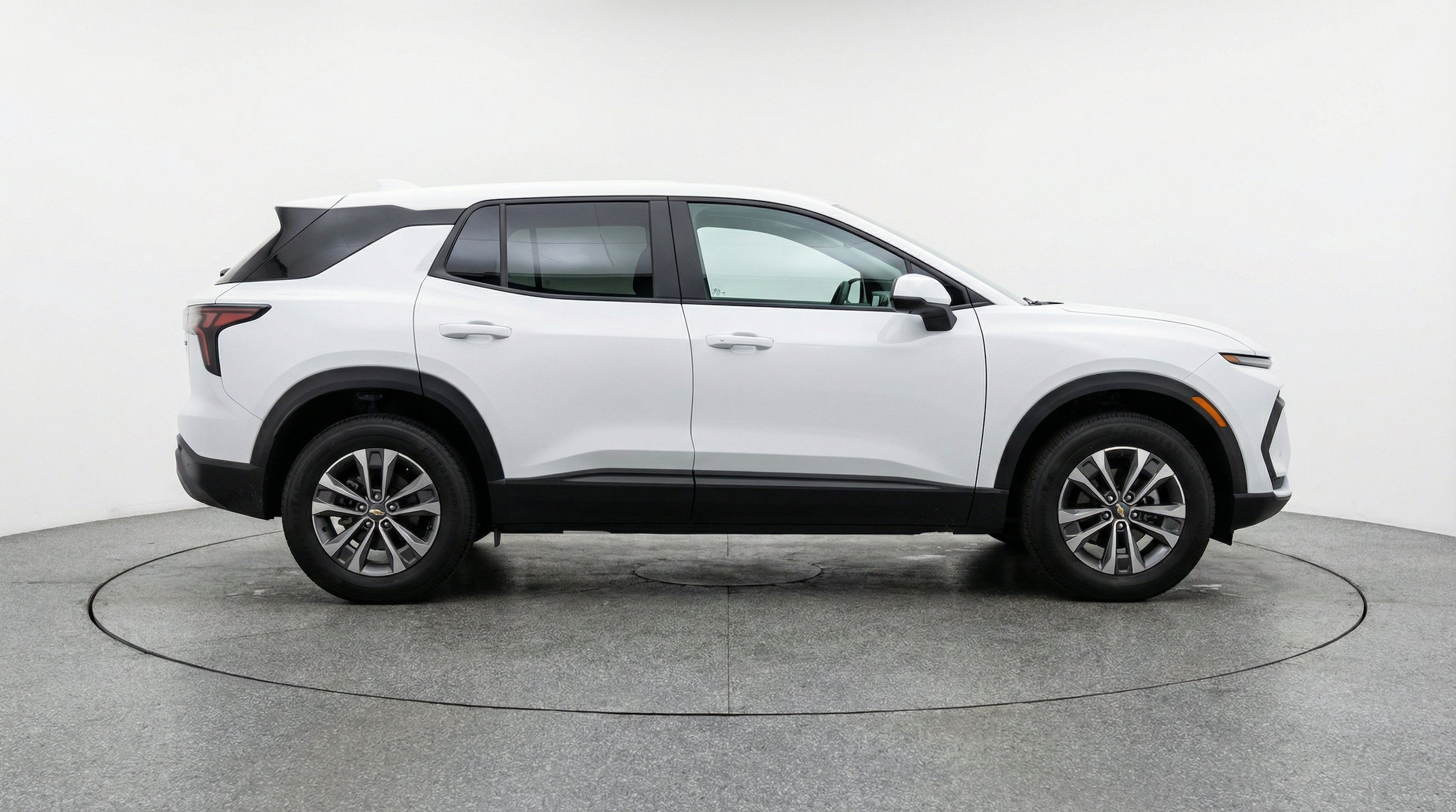 Thumbnail: 2025 Chevrolet Equinox - 11