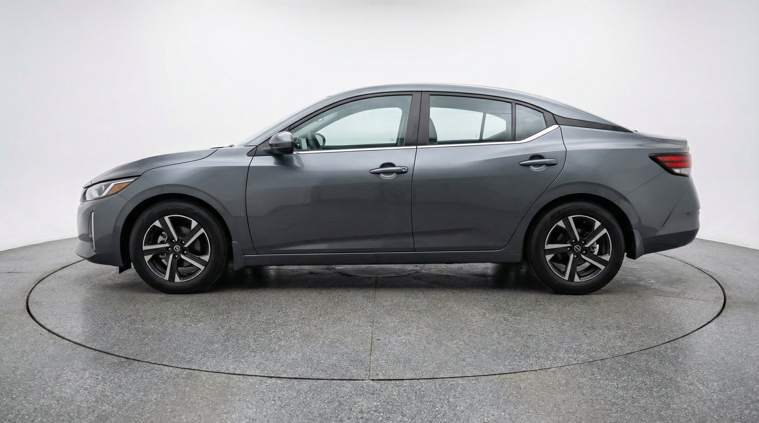 Thumbnail: 2025 Nissan Sentra - 5
