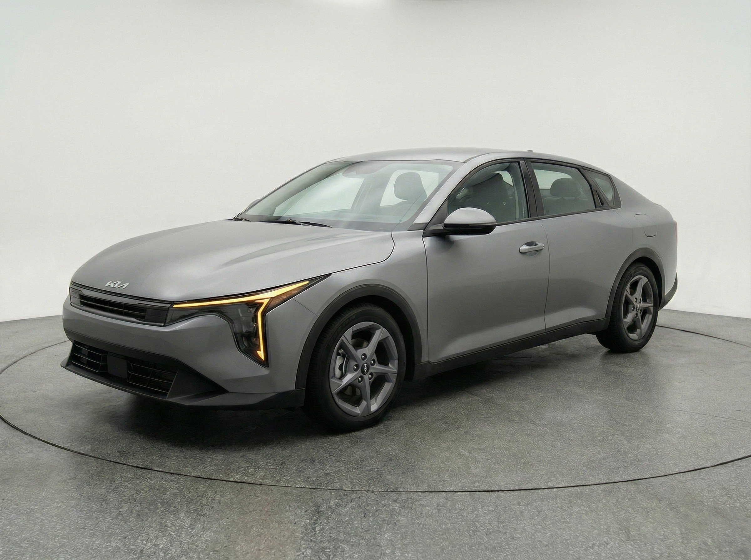 Thumbnail: 2025 Kia K4 - 3