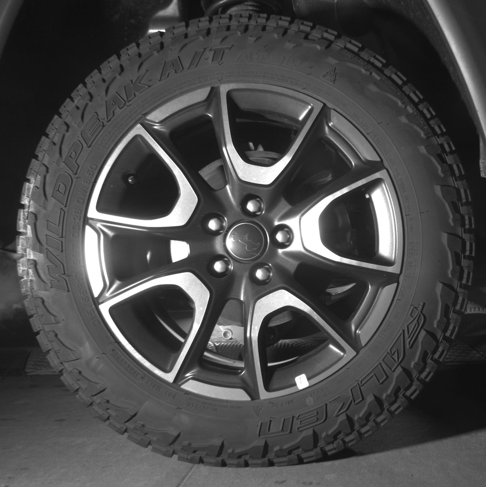 2025 Jeep Compass Trailhawk - Photo 13