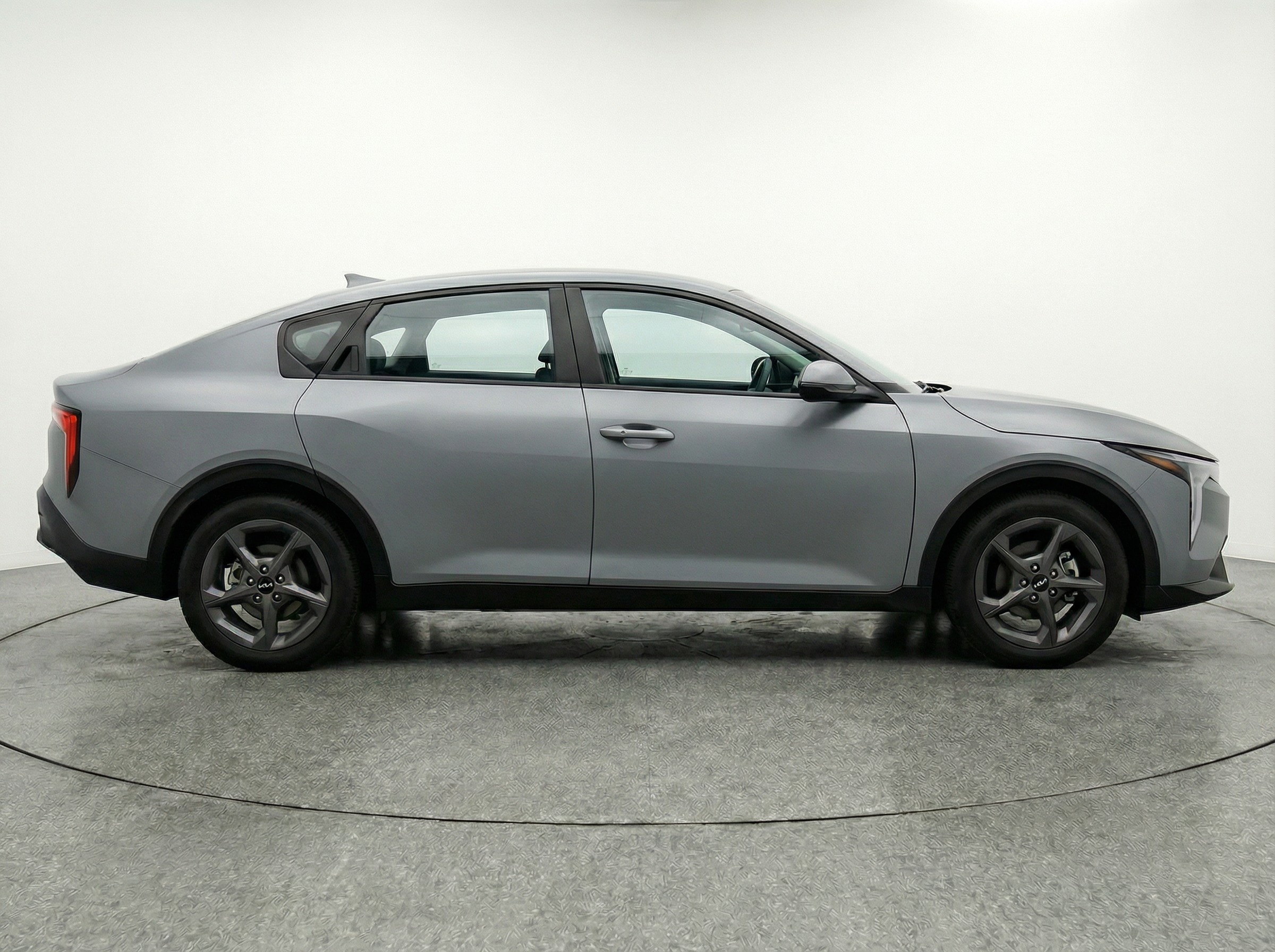 Thumbnail: 2025 Kia K4 - 4