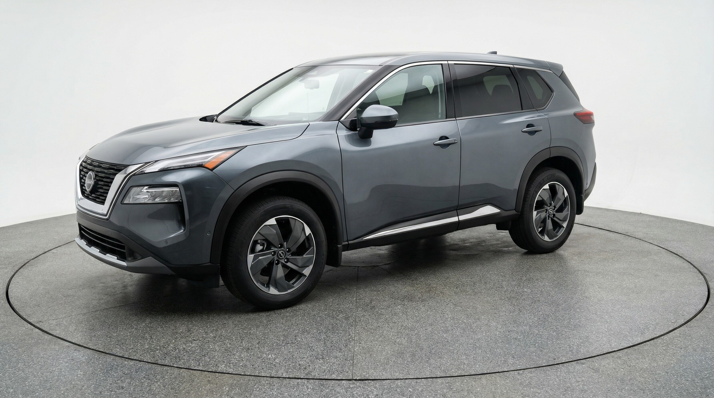 Thumbnail: 2025 Nissan Rogue - 3