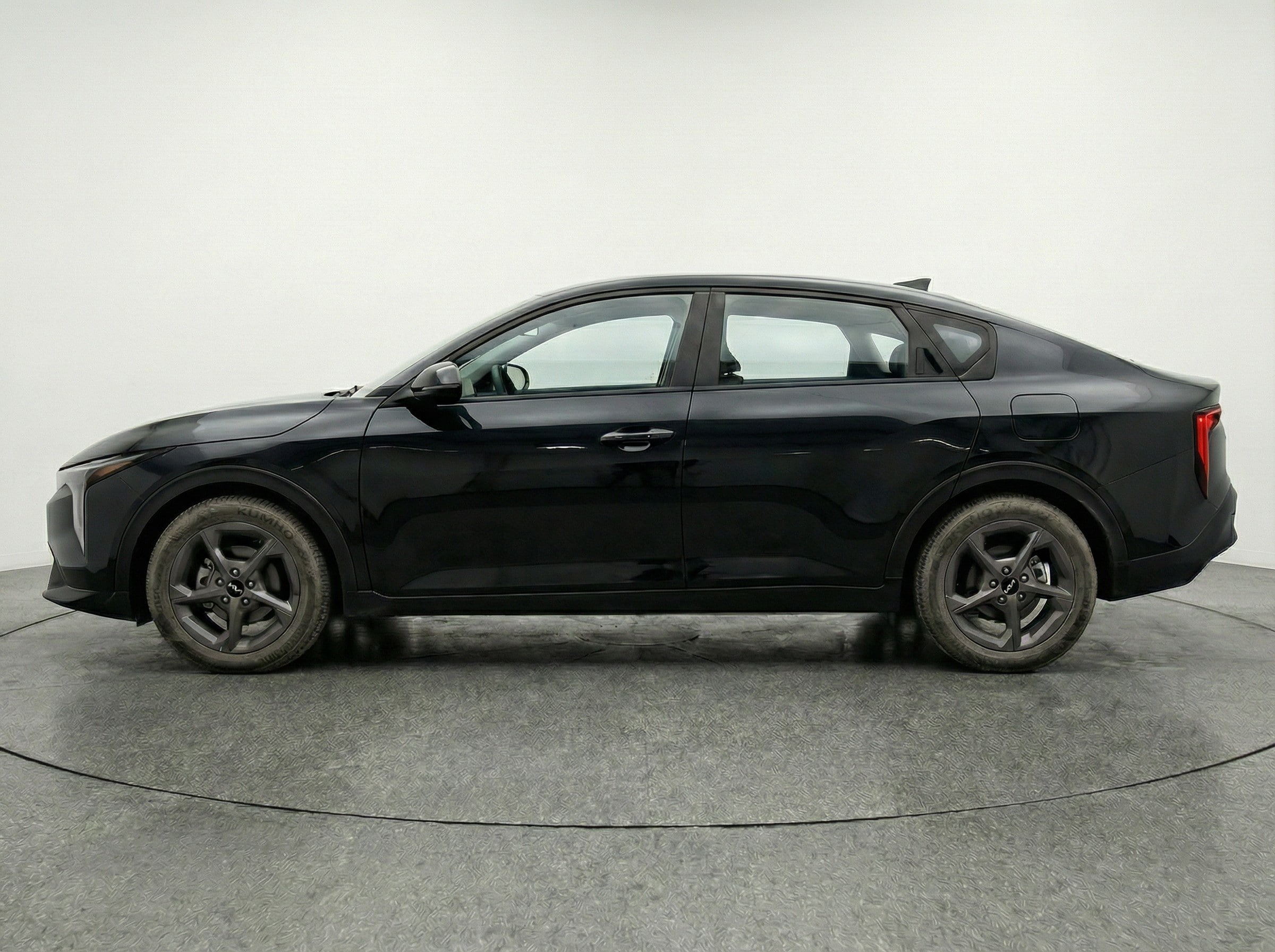 Thumbnail: 2025 Kia K4 - 4