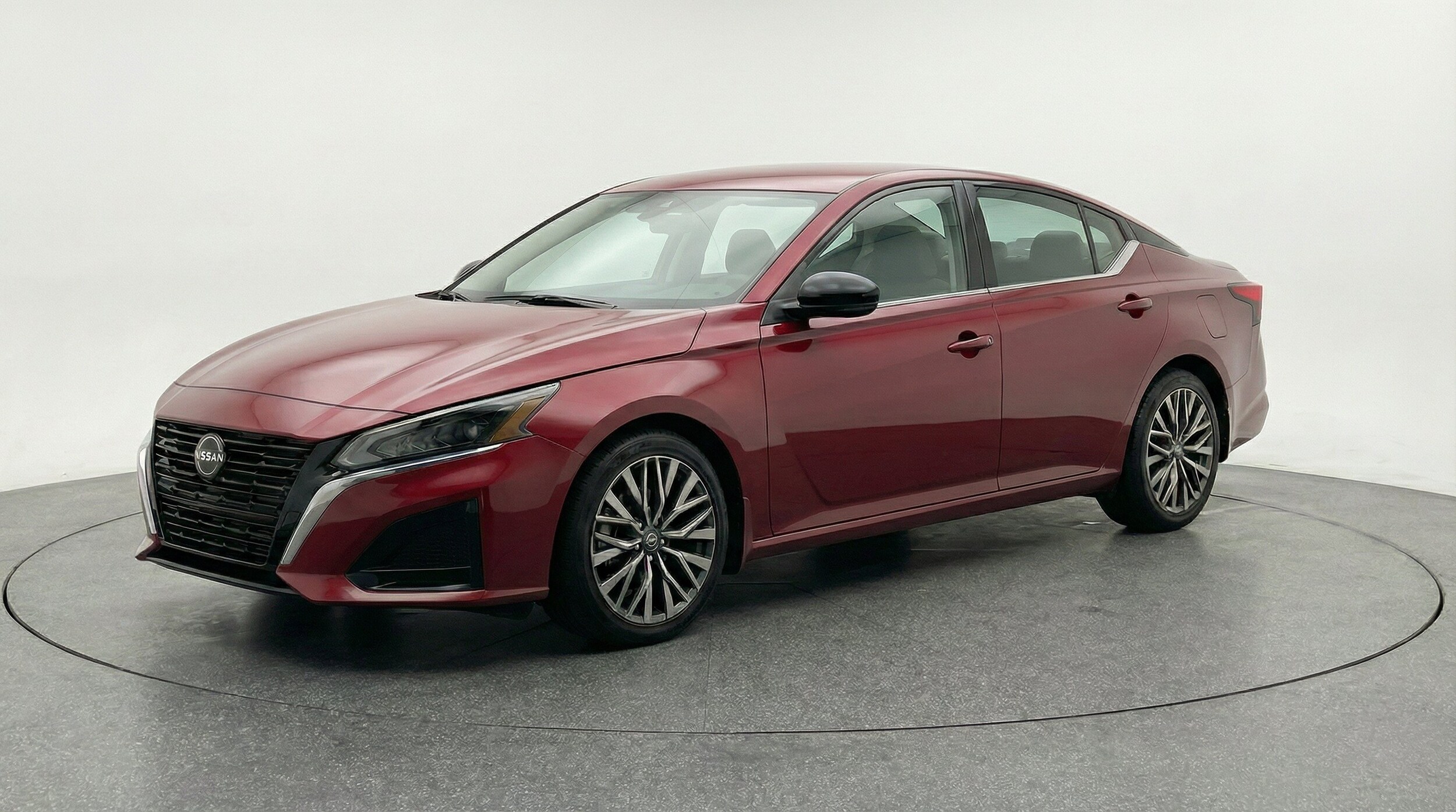 Thumbnail: 2025 Nissan Altima - 3