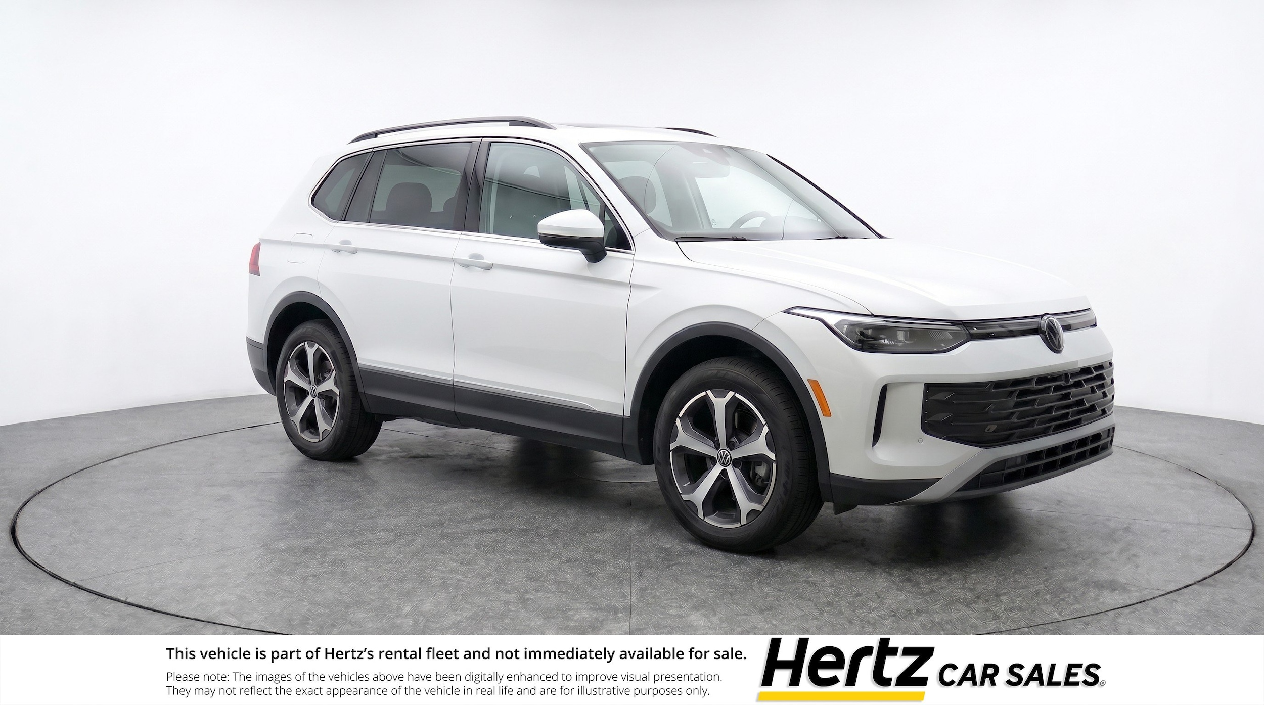 Thumbnail: 2026 Volkswagen Tiguan - 1
