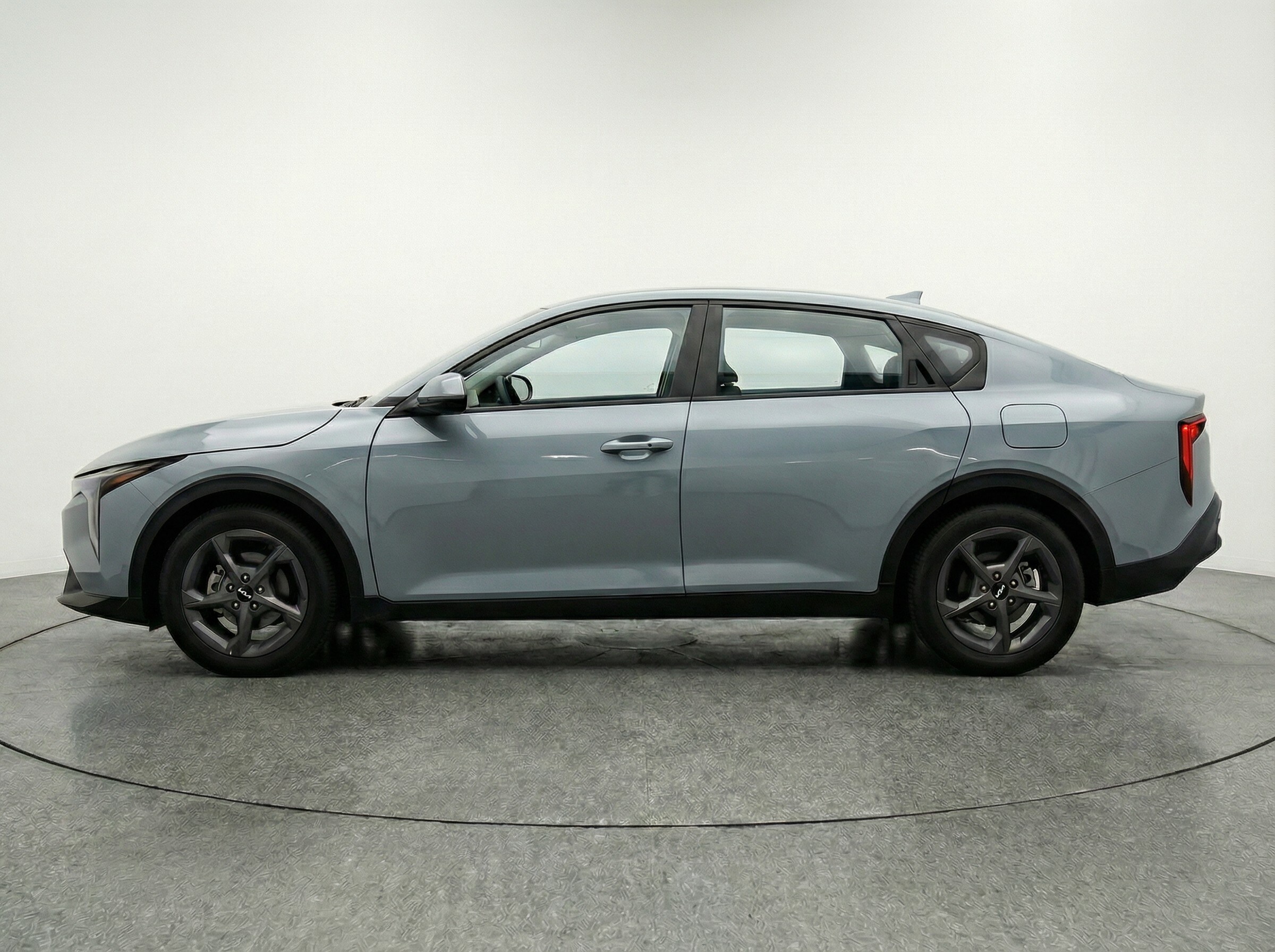 Thumbnail: 2025 Kia K4 - 4