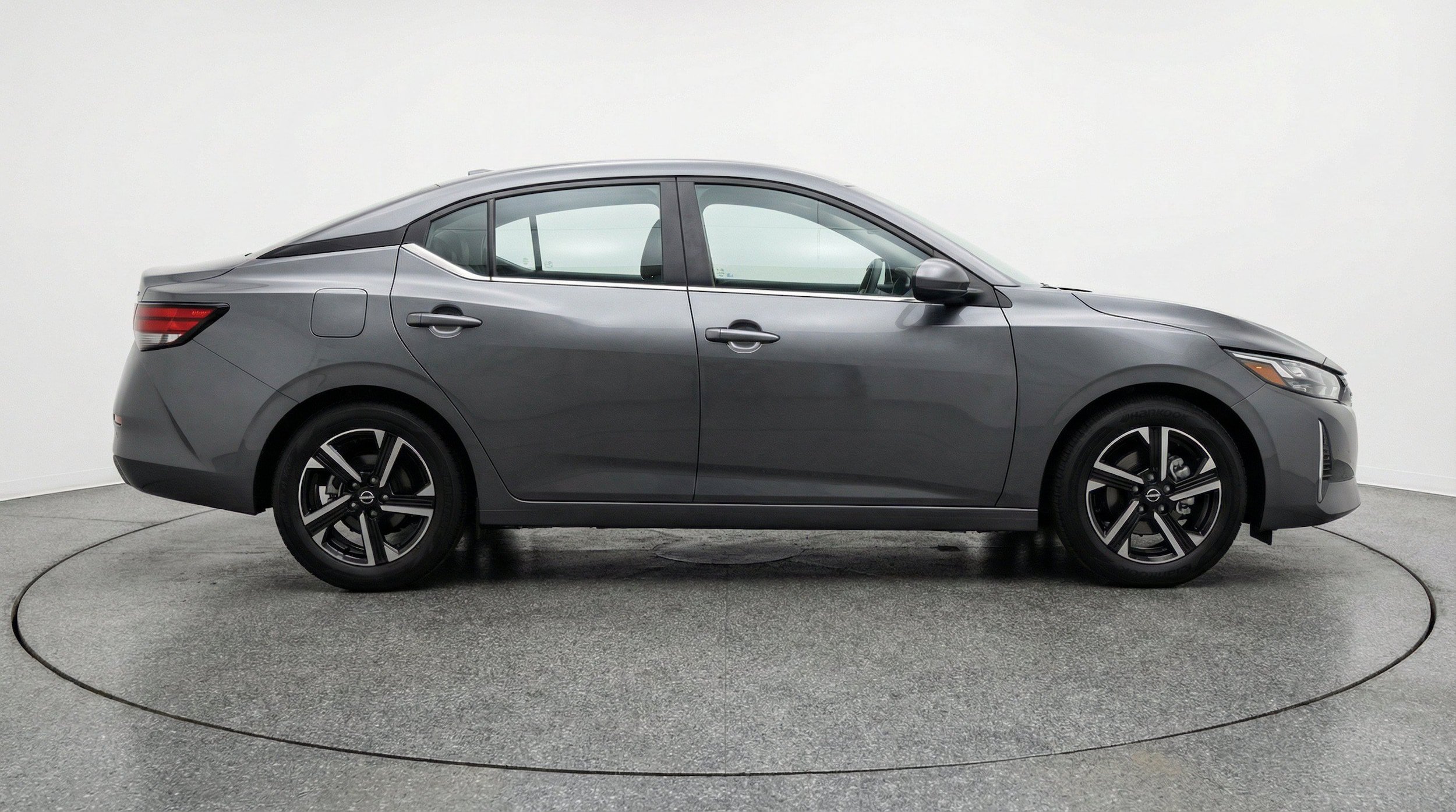 Thumbnail: 2025 Nissan Sentra - 11