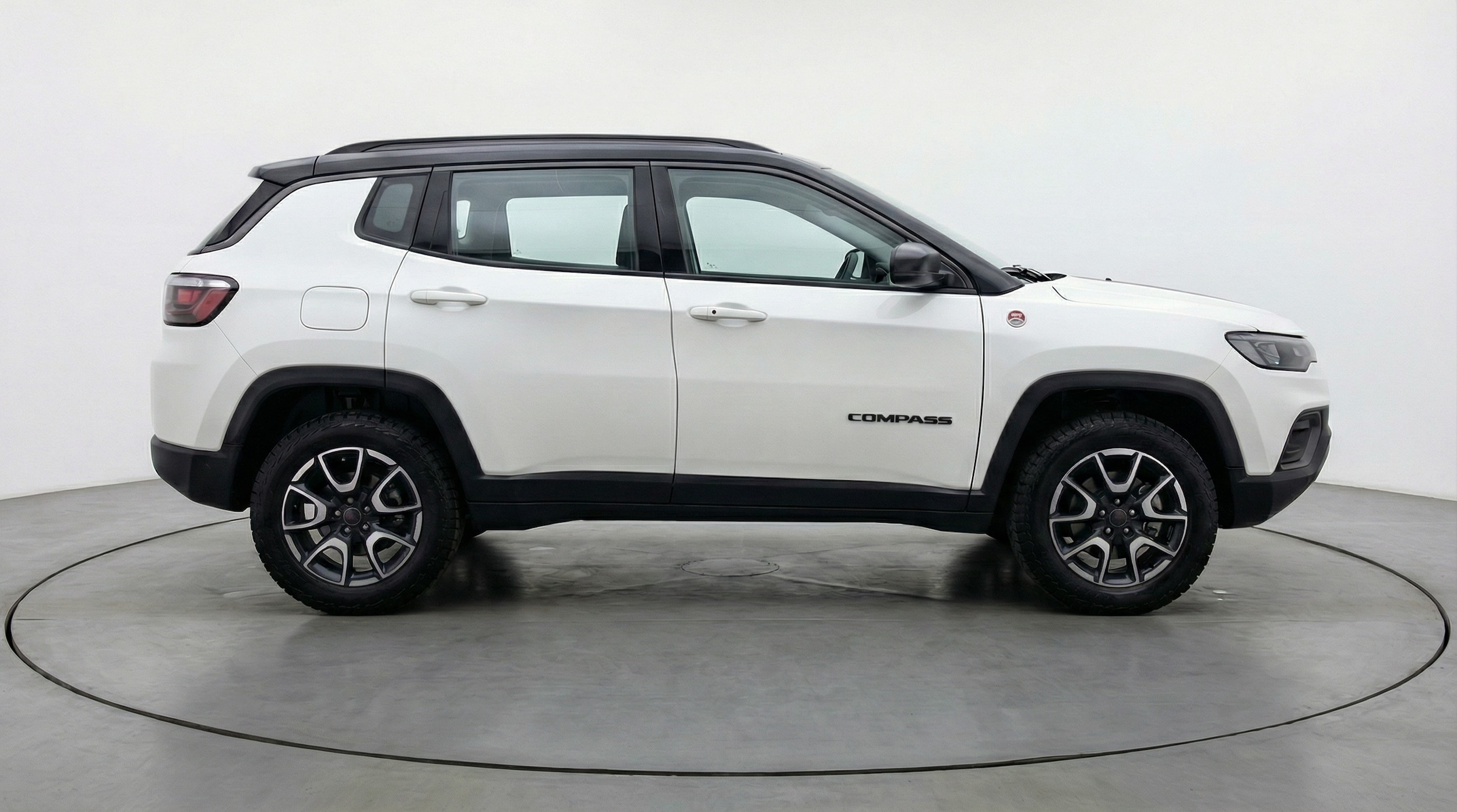 Thumbnail: 2025 Jeep Compass - 8