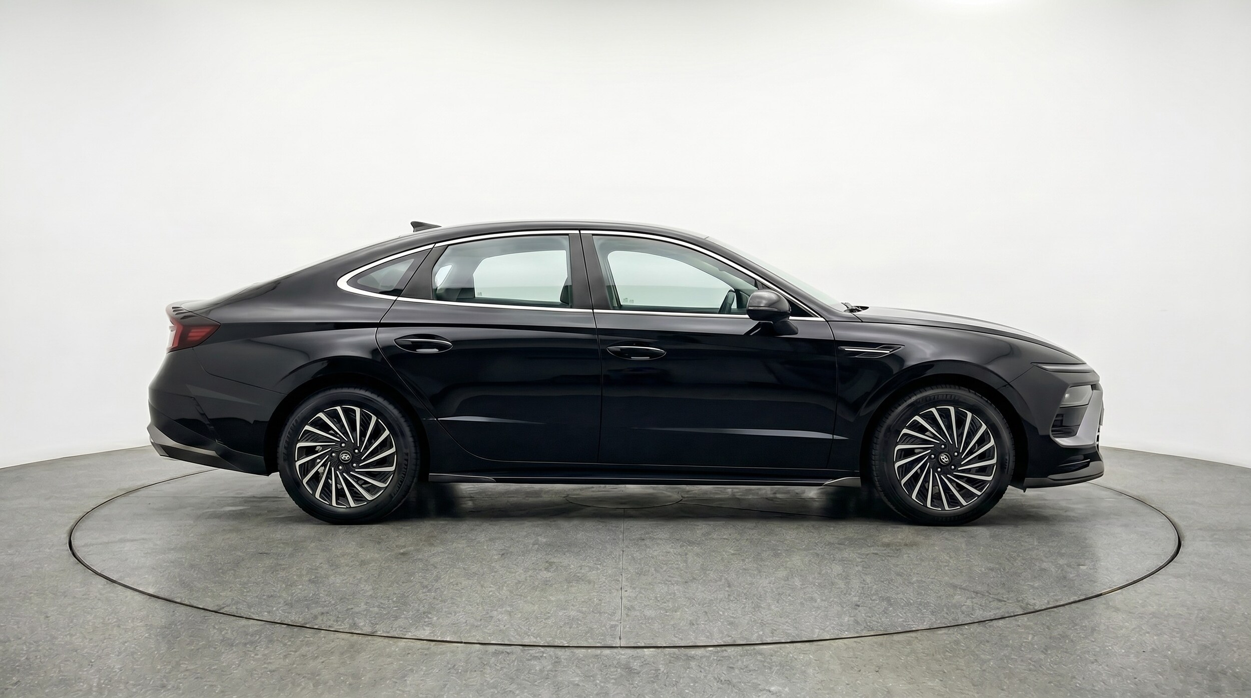 Thumbnail: 2025 Hyundai Sonata - 8
