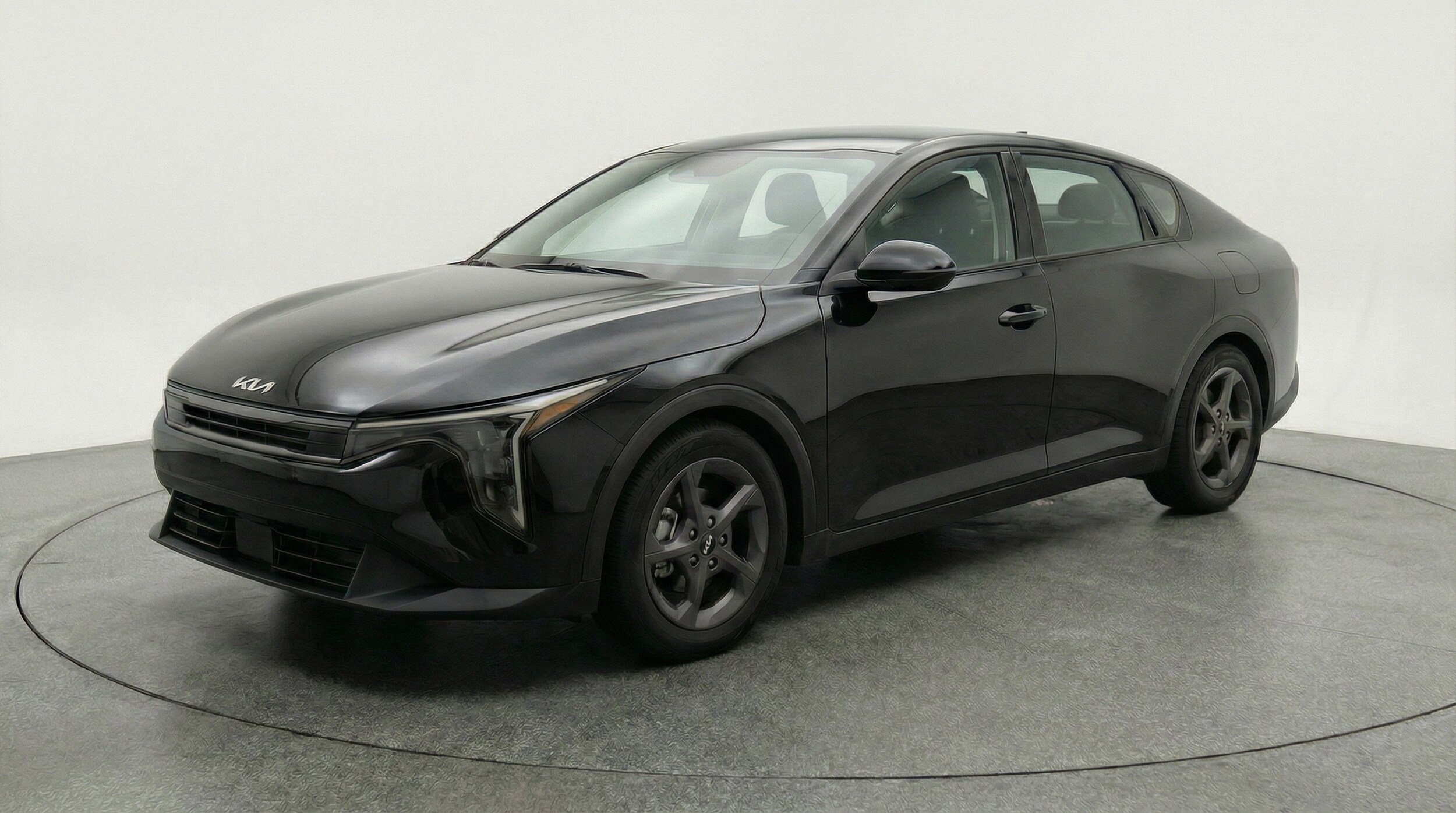 Thumbnail: 2025 Kia K4 - 3