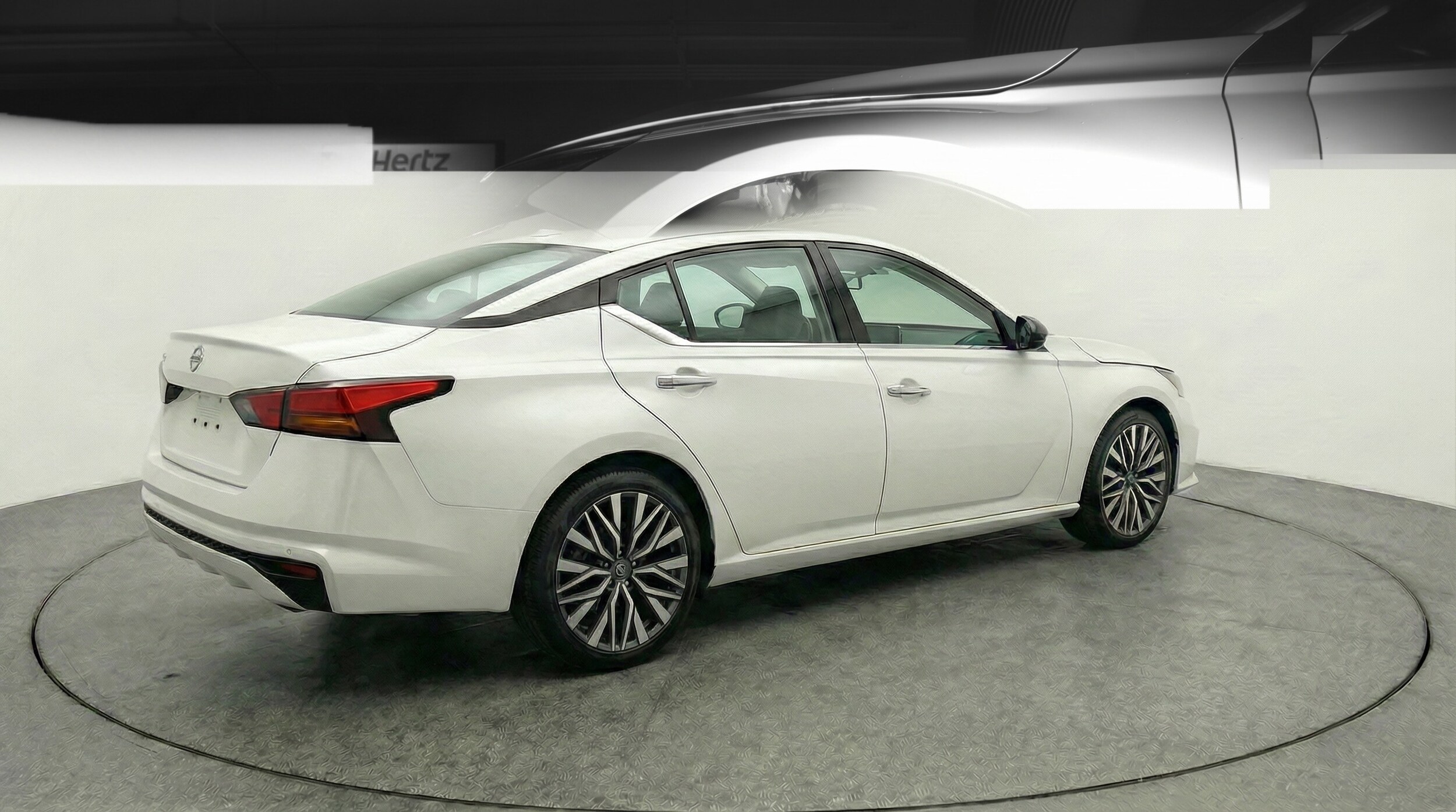 Thumbnail: 2025 Nissan Altima - 7