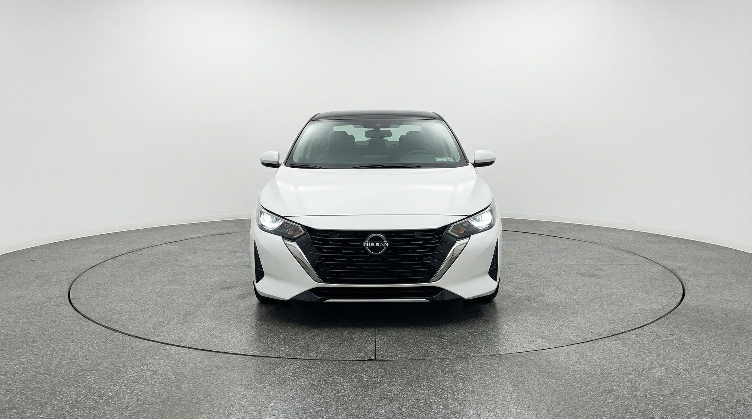 Thumbnail: 2025 Nissan Sentra - 2
