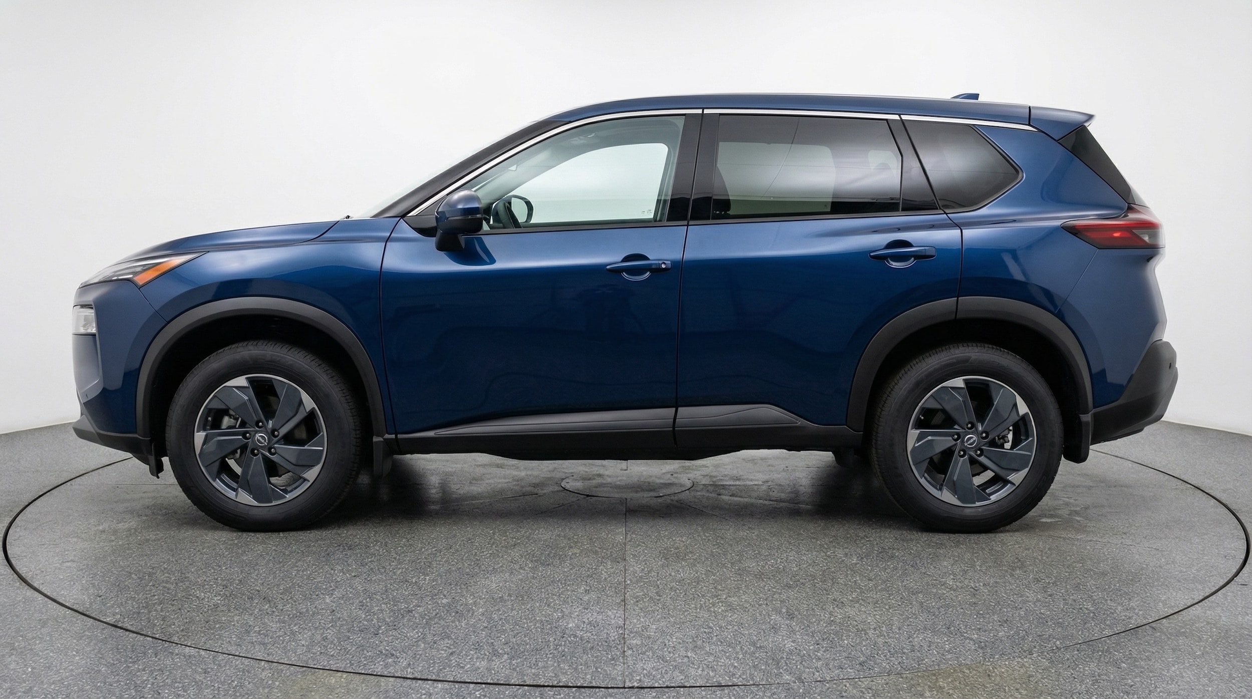 Thumbnail: 2025 Nissan Rogue - 4