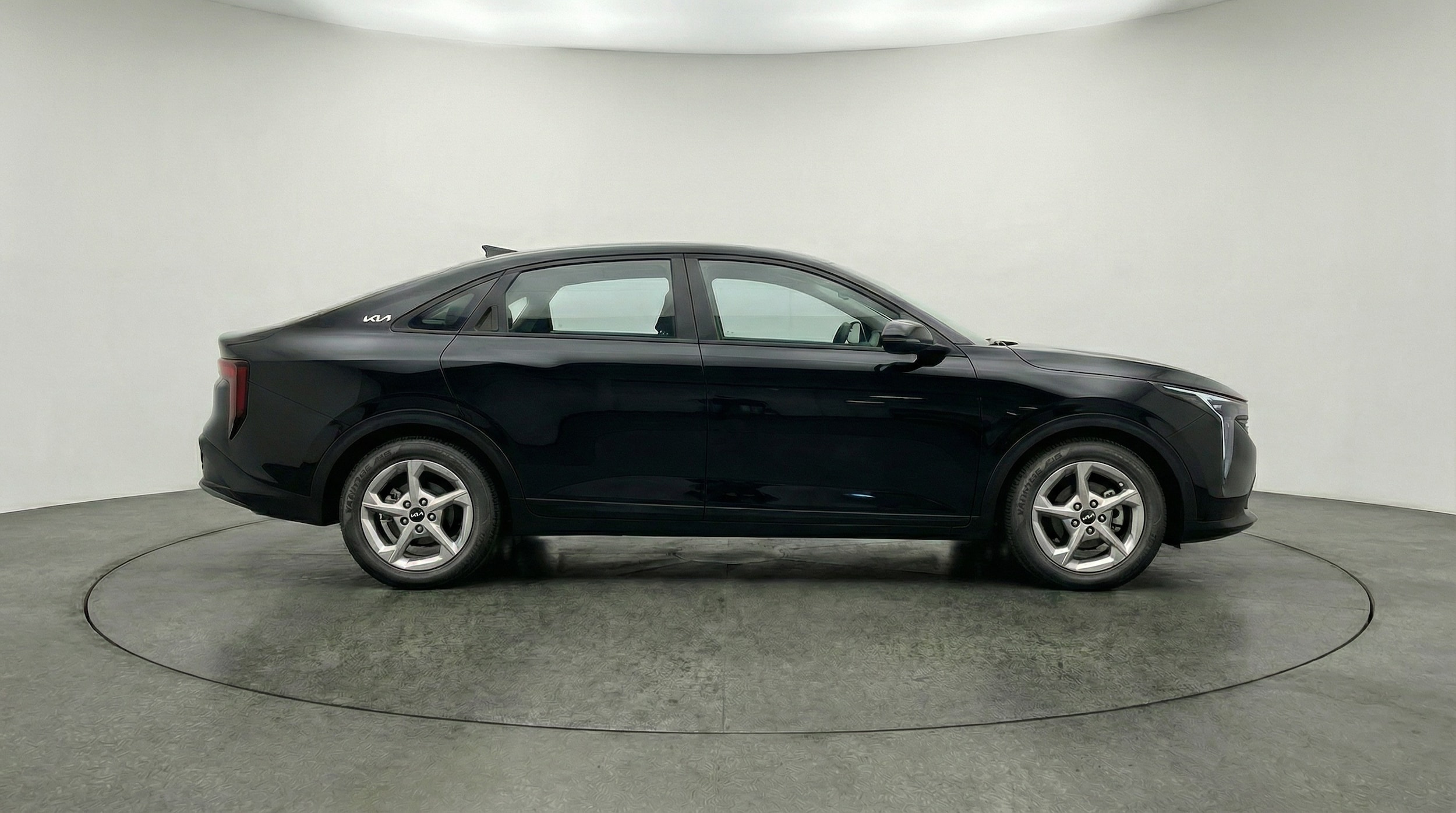 Thumbnail: 2025 Kia K4 - 8