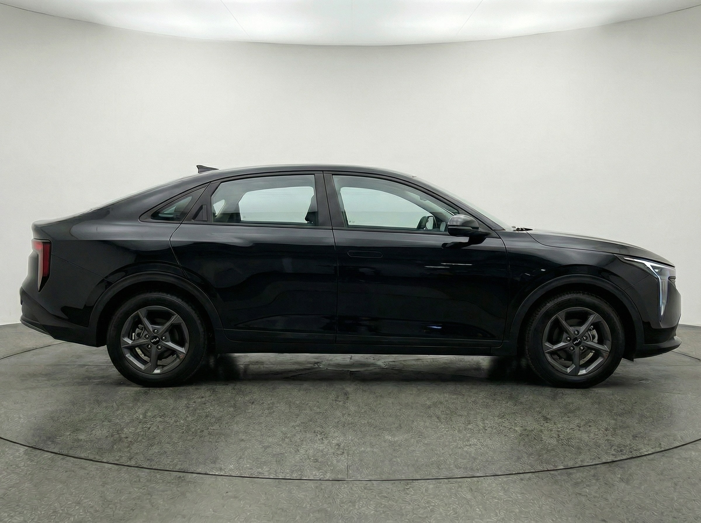 Thumbnail: 2025 Kia K4 - 8