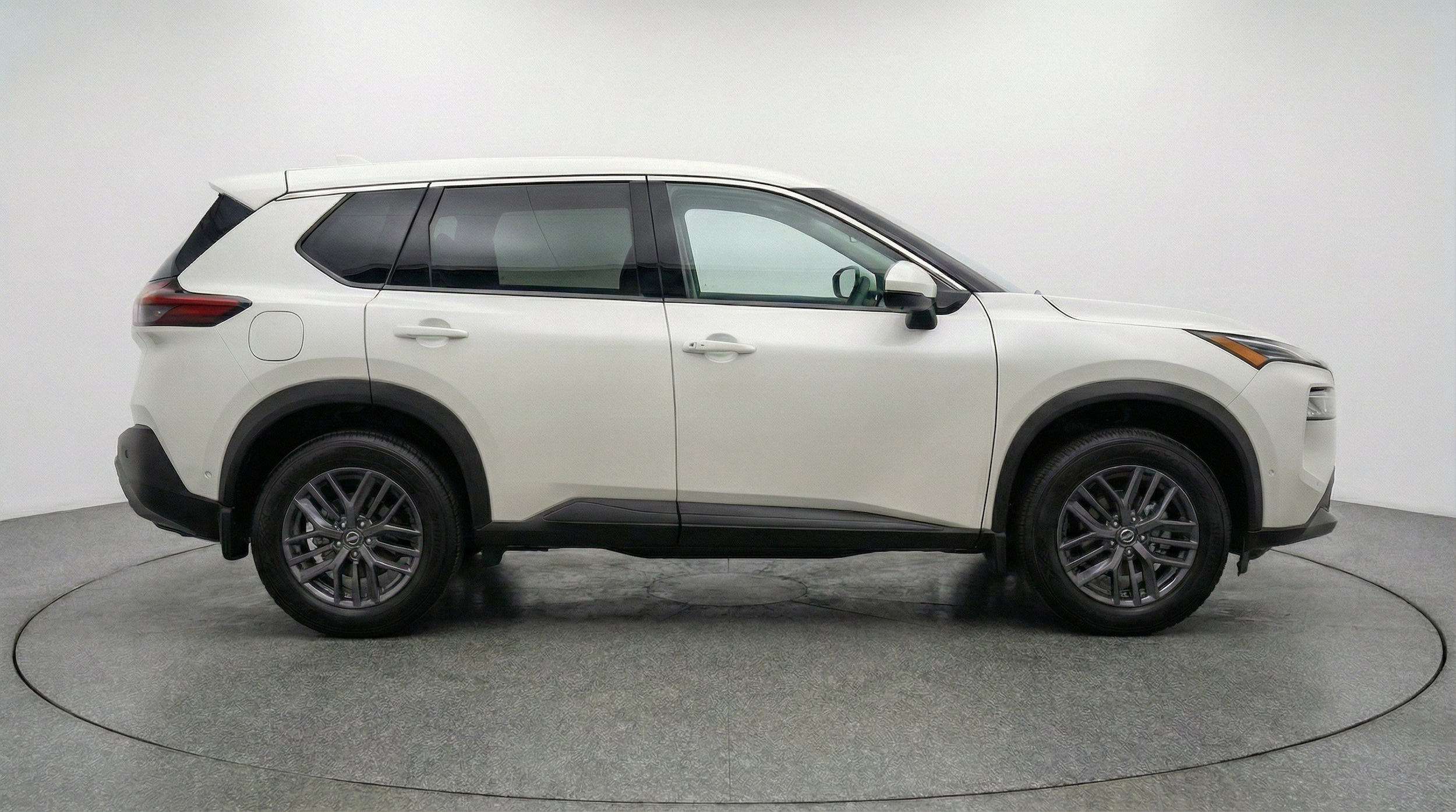 Thumbnail: 2026 Nissan Rogue - 10