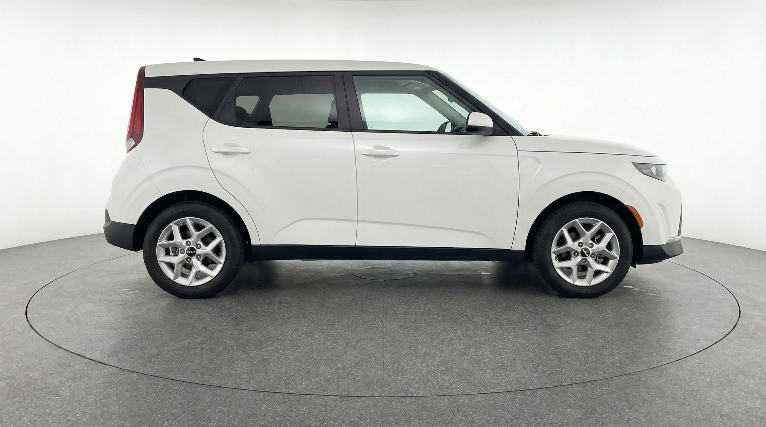 Thumbnail: 2025 Kia Soul - 8