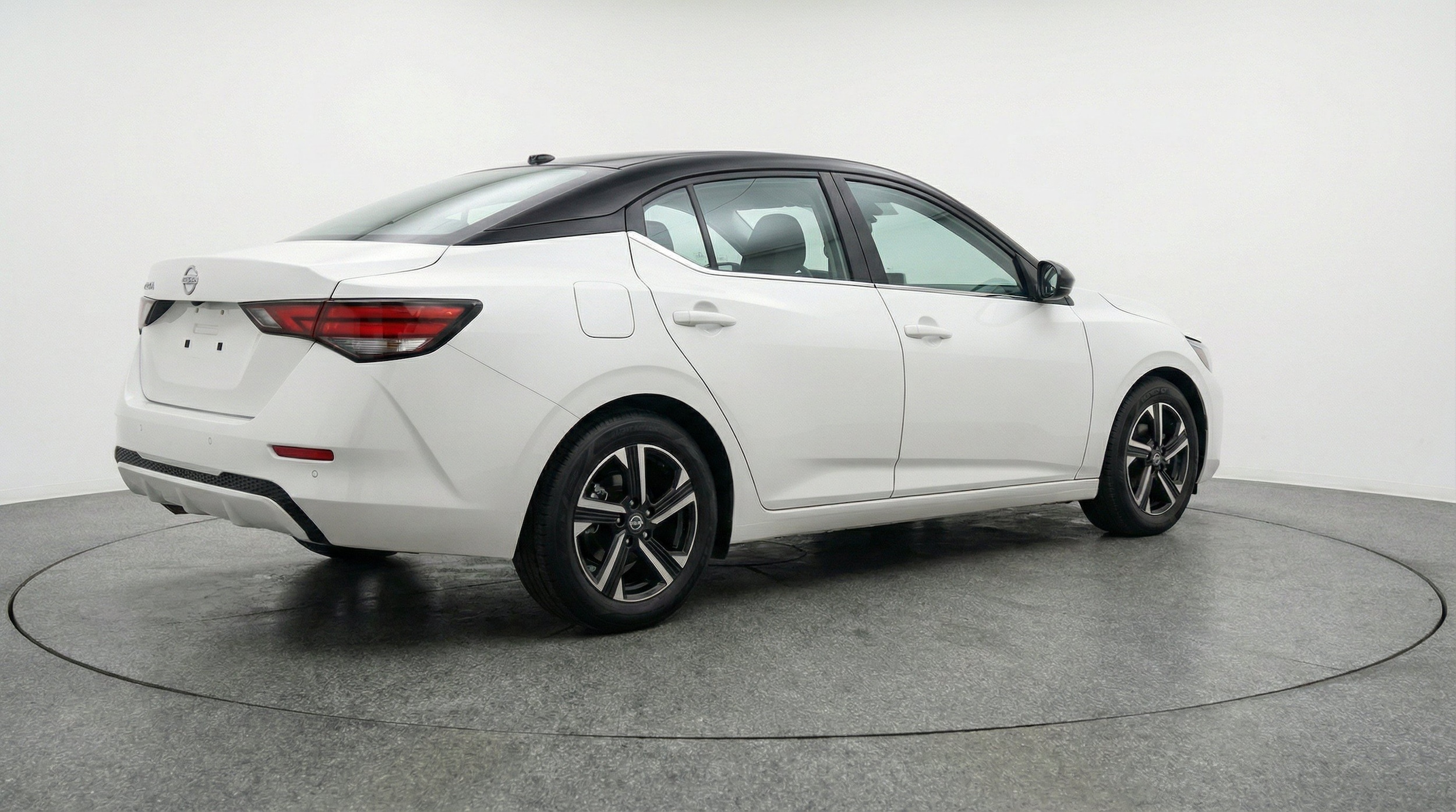 Thumbnail: 2025 Nissan Sentra - 9