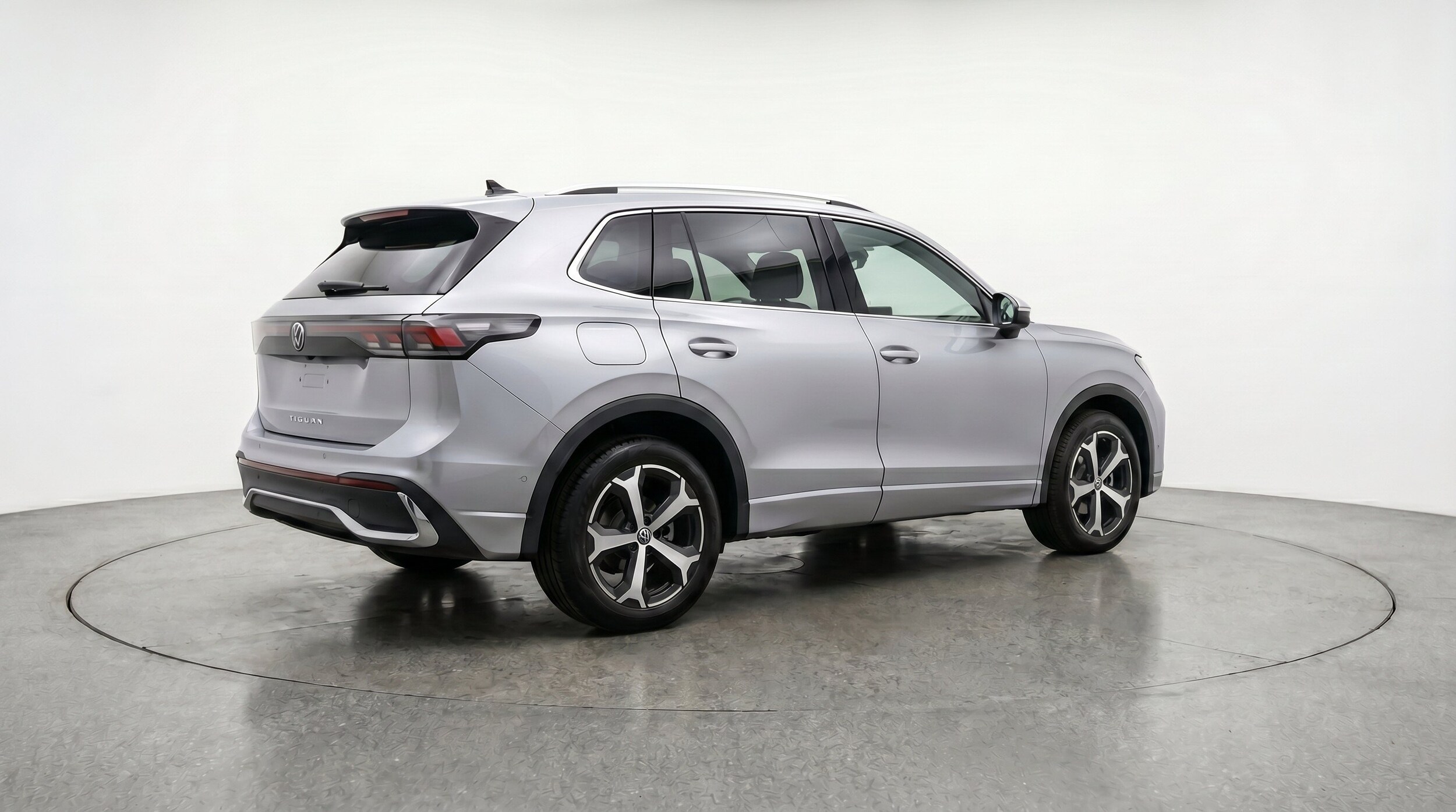 Thumbnail: 2026 Volkswagen Tiguan - 9
