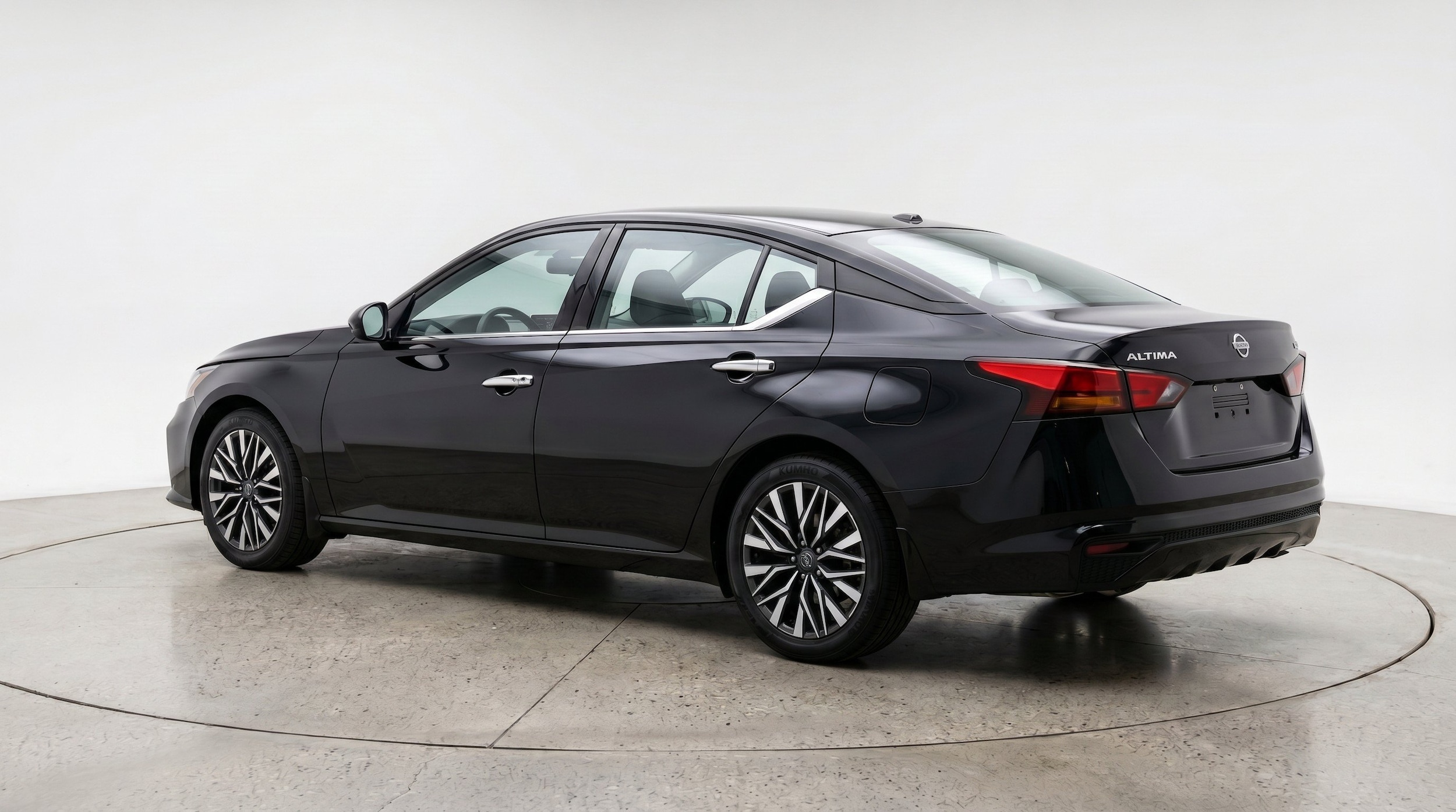 Thumbnail: 2026 Nissan Altima - 6