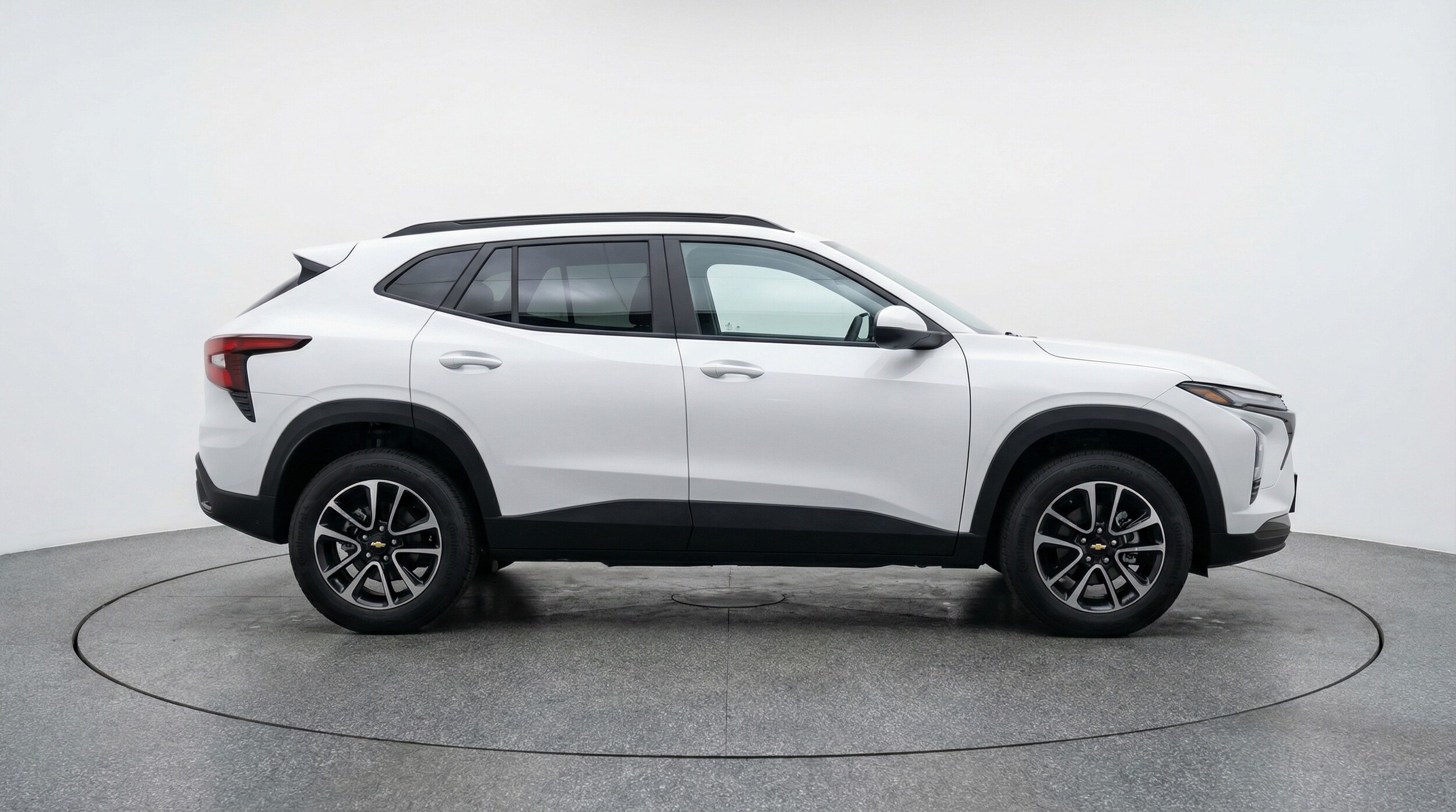 Thumbnail: 2025 Chevrolet TrailBlazer - 8