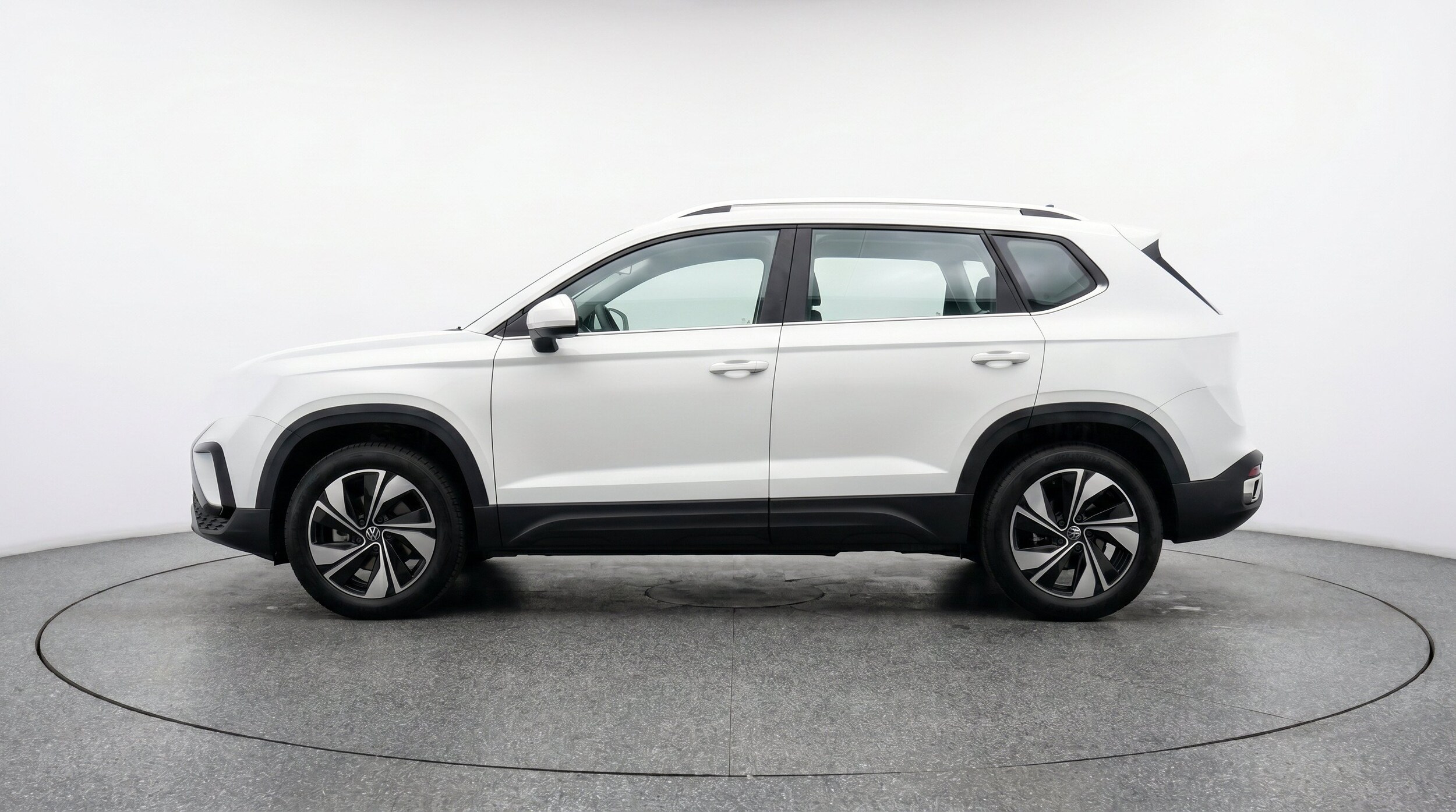 Thumbnail: 2026 Volkswagen Taos - 5