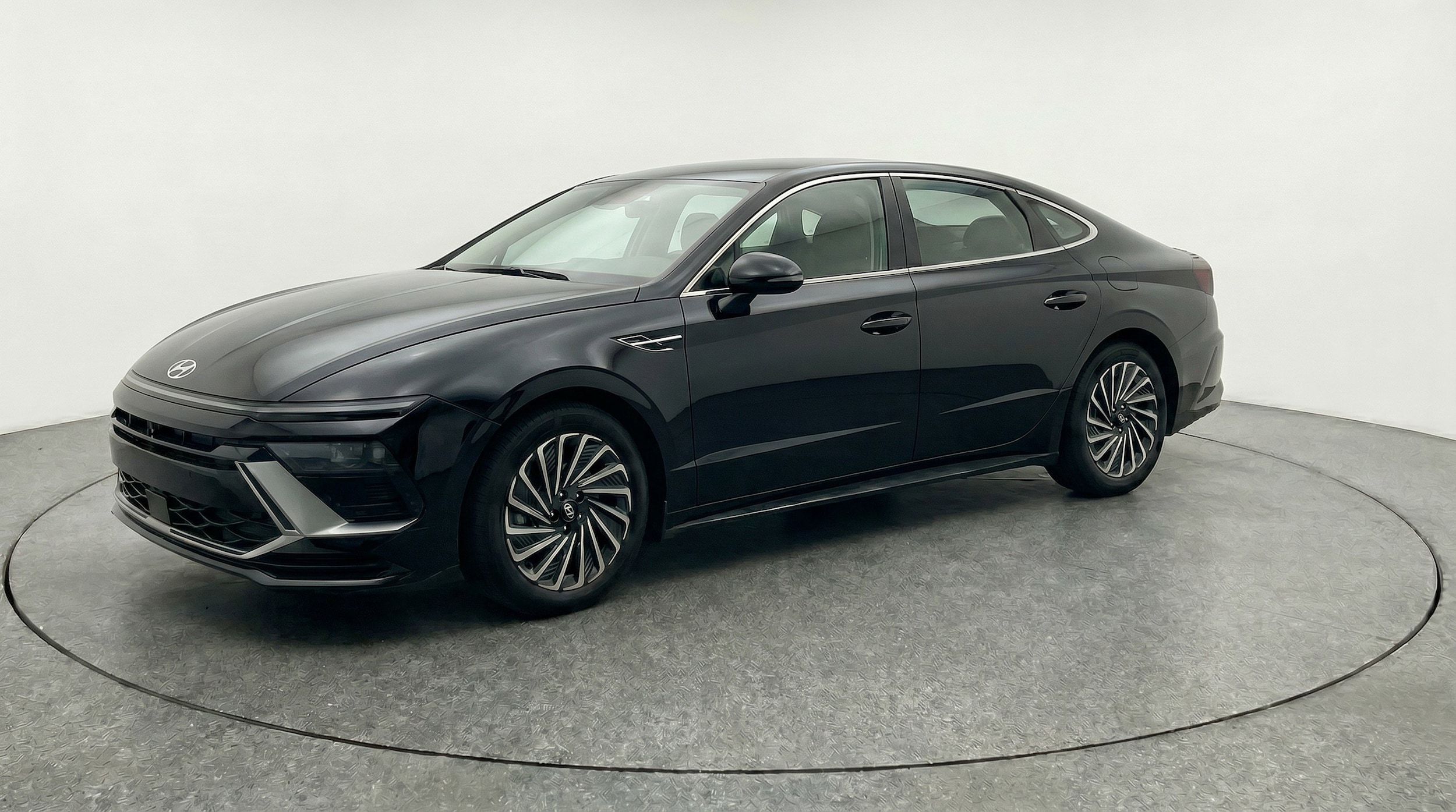 Thumbnail: 2025 Hyundai Sonata - 3