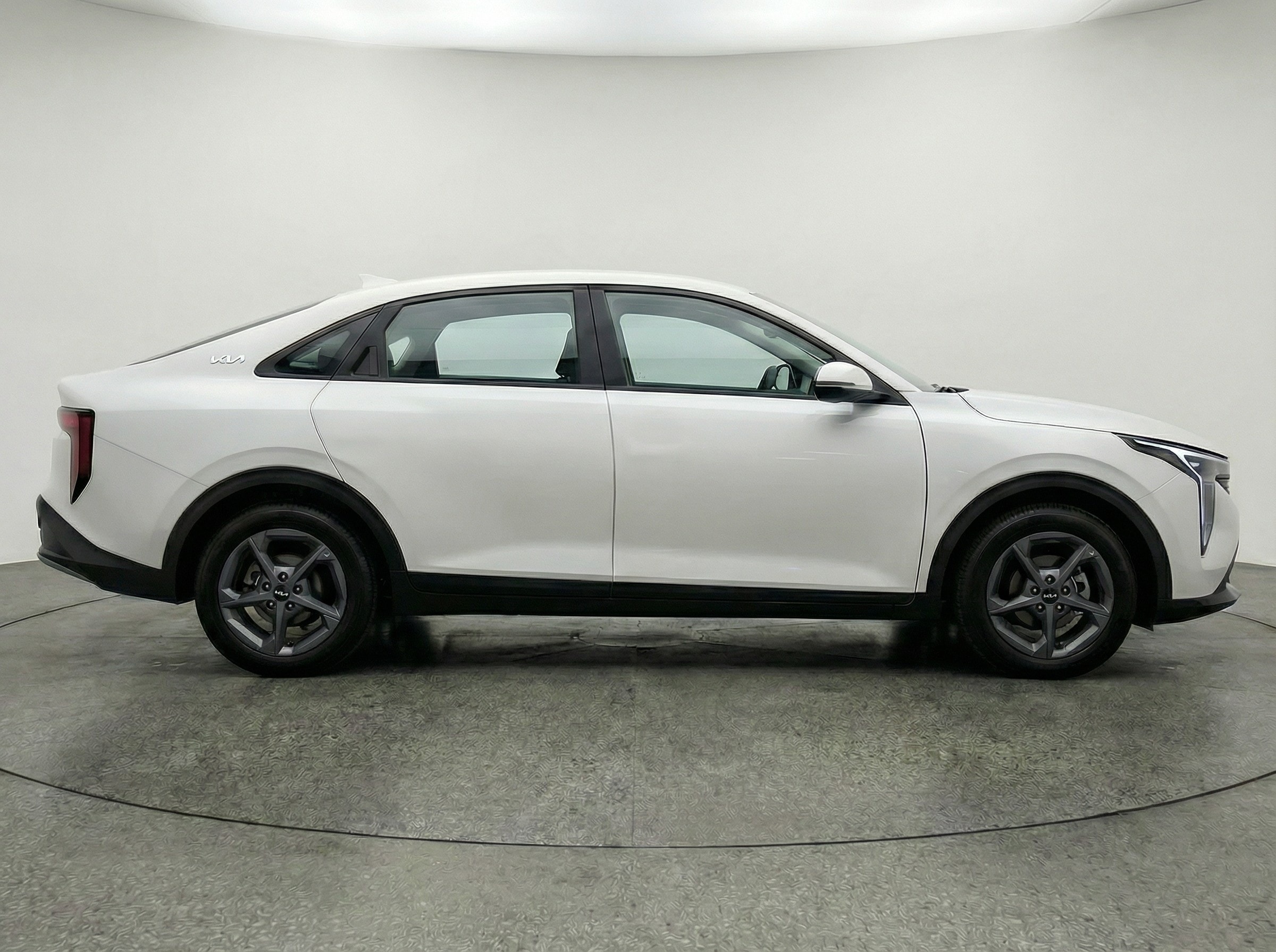 Thumbnail: 2025 Kia K4 - 8