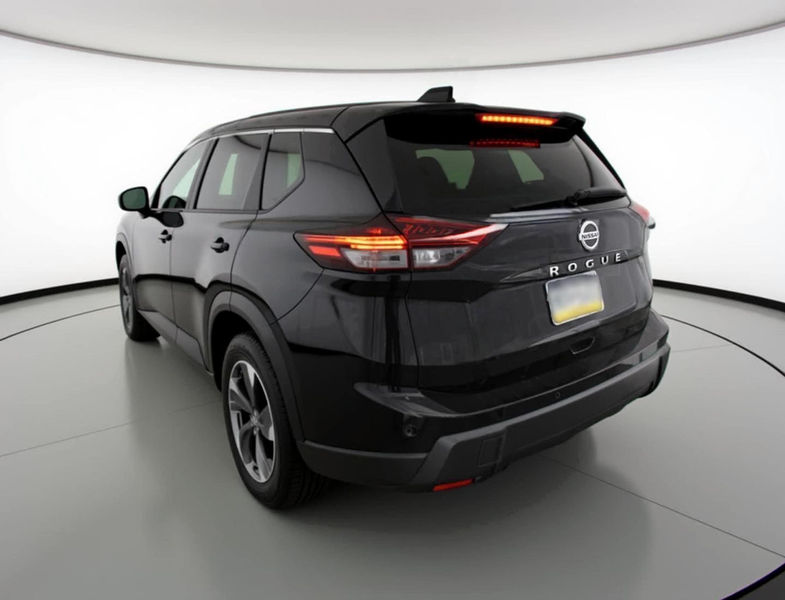 Thumbnail: 2025 Nissan Rogue - 5