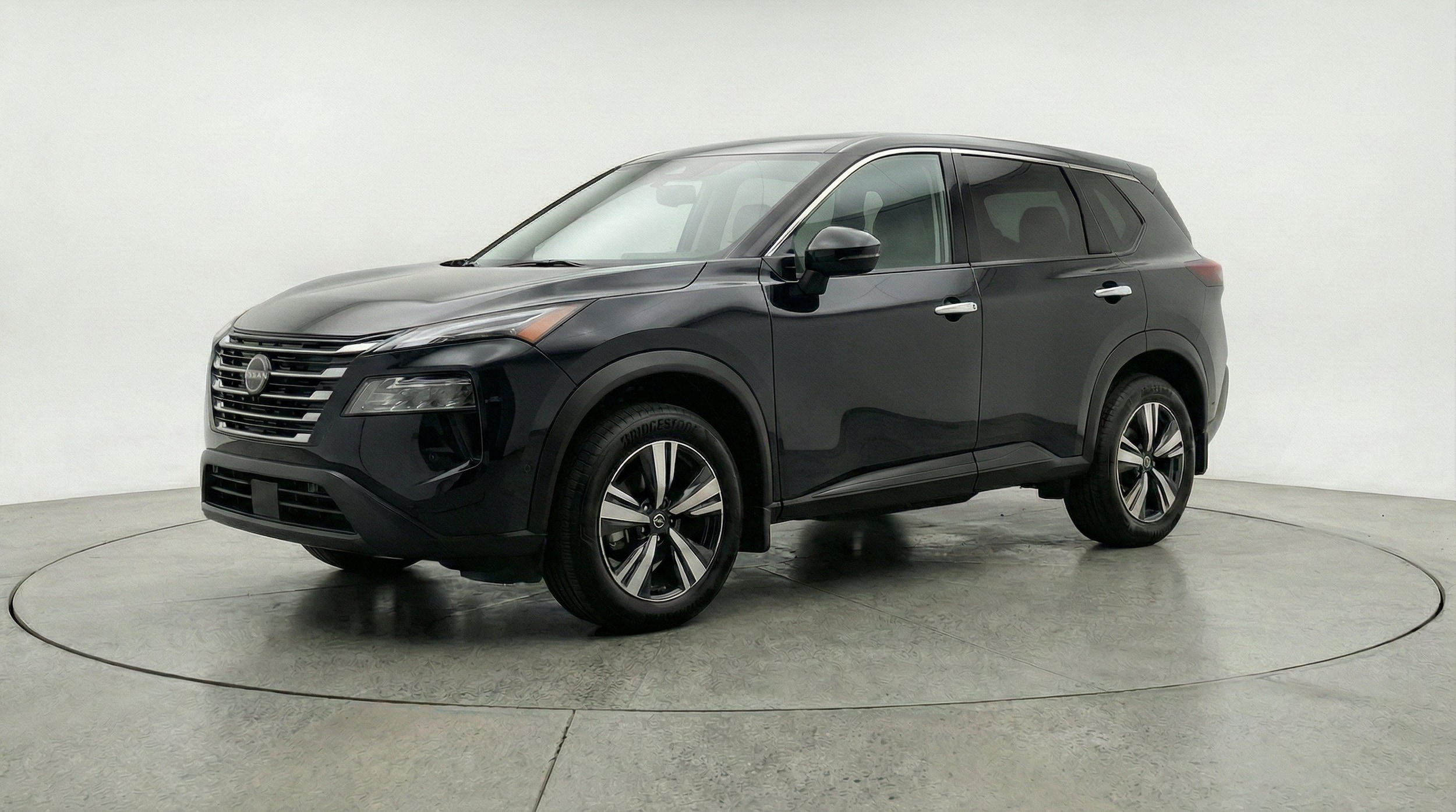 Thumbnail: 2026 Nissan Rogue - 3