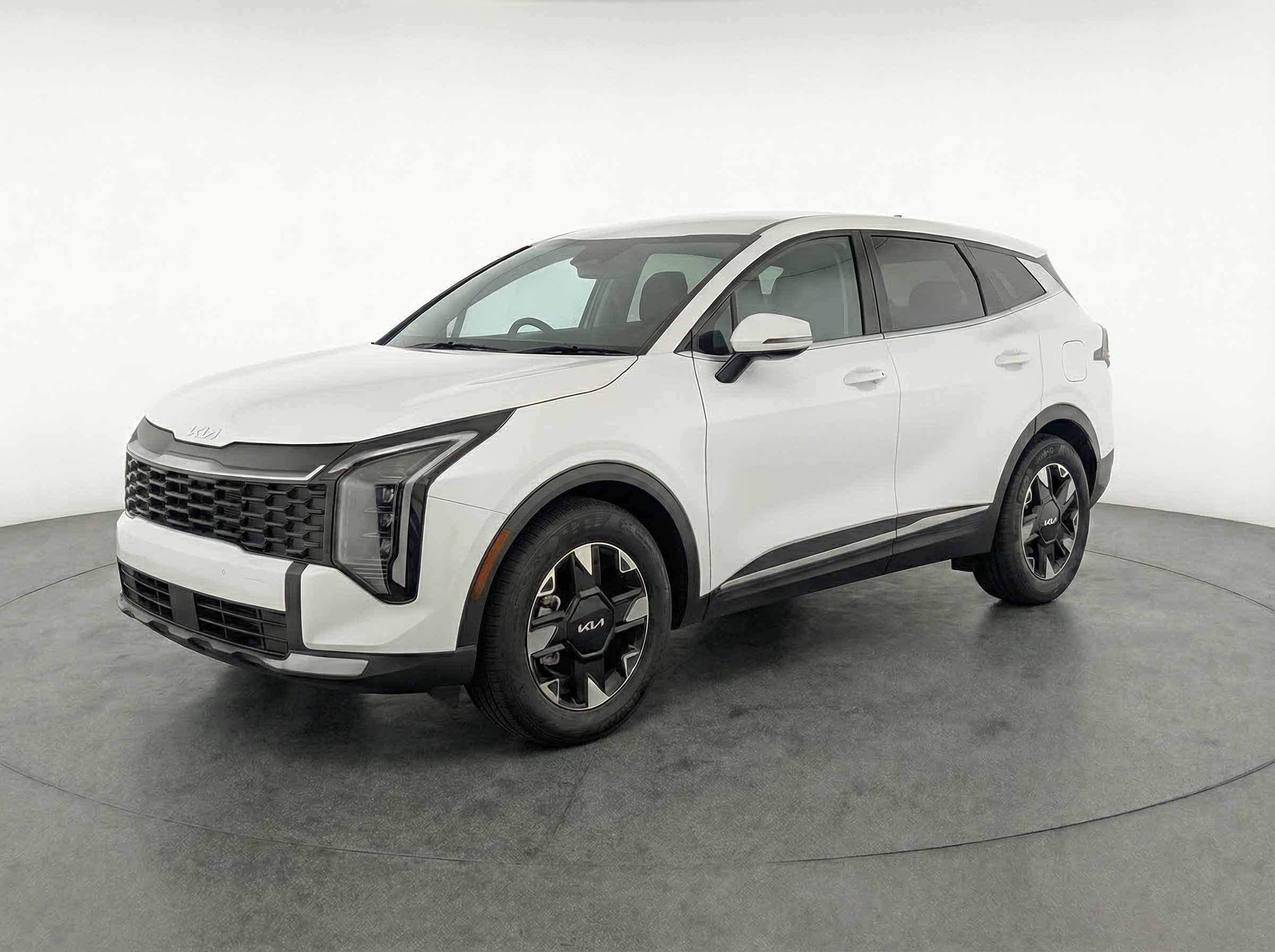 Thumbnail: 2026 Kia Sportage - 3
