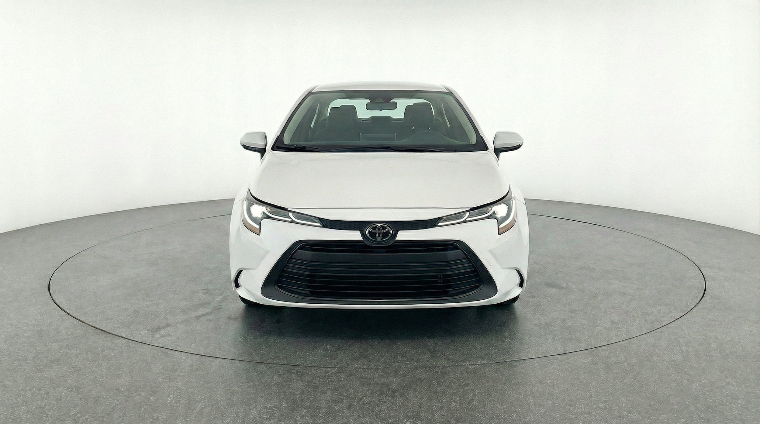 Thumbnail: 2025 Toyota Corolla - 2