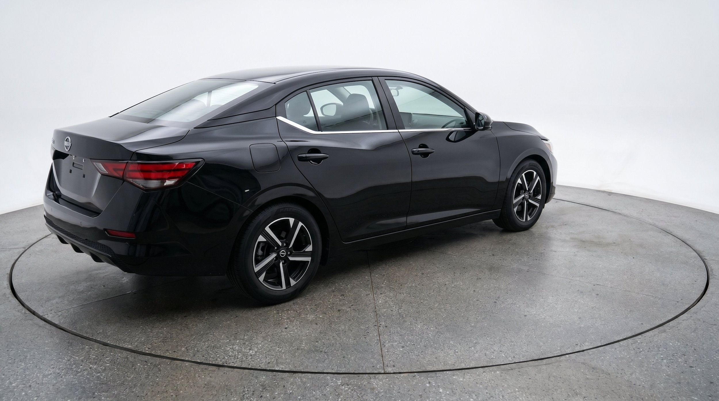 Thumbnail: 2025 Nissan Sentra - 9