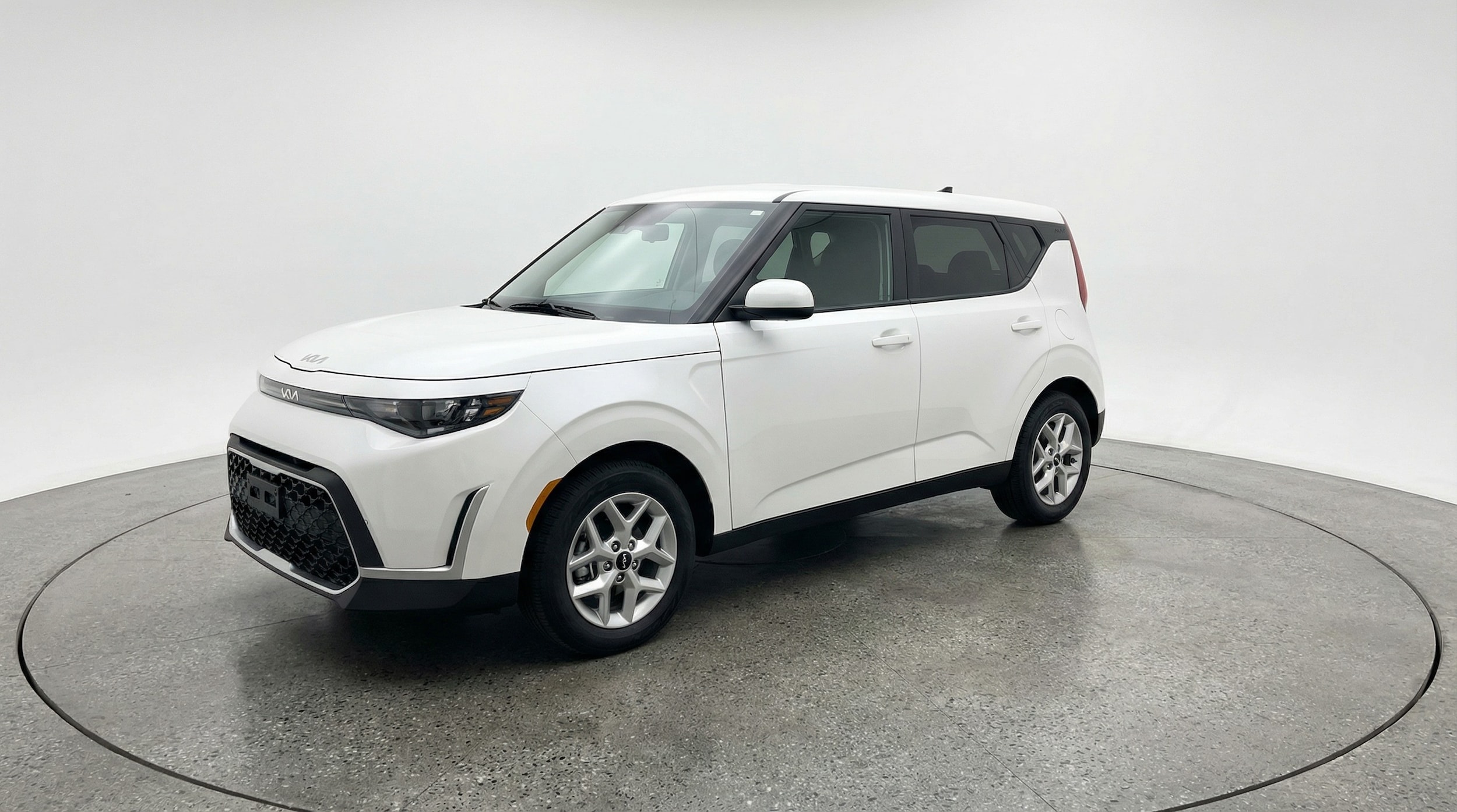 Thumbnail: 2025 Kia Soul - 3