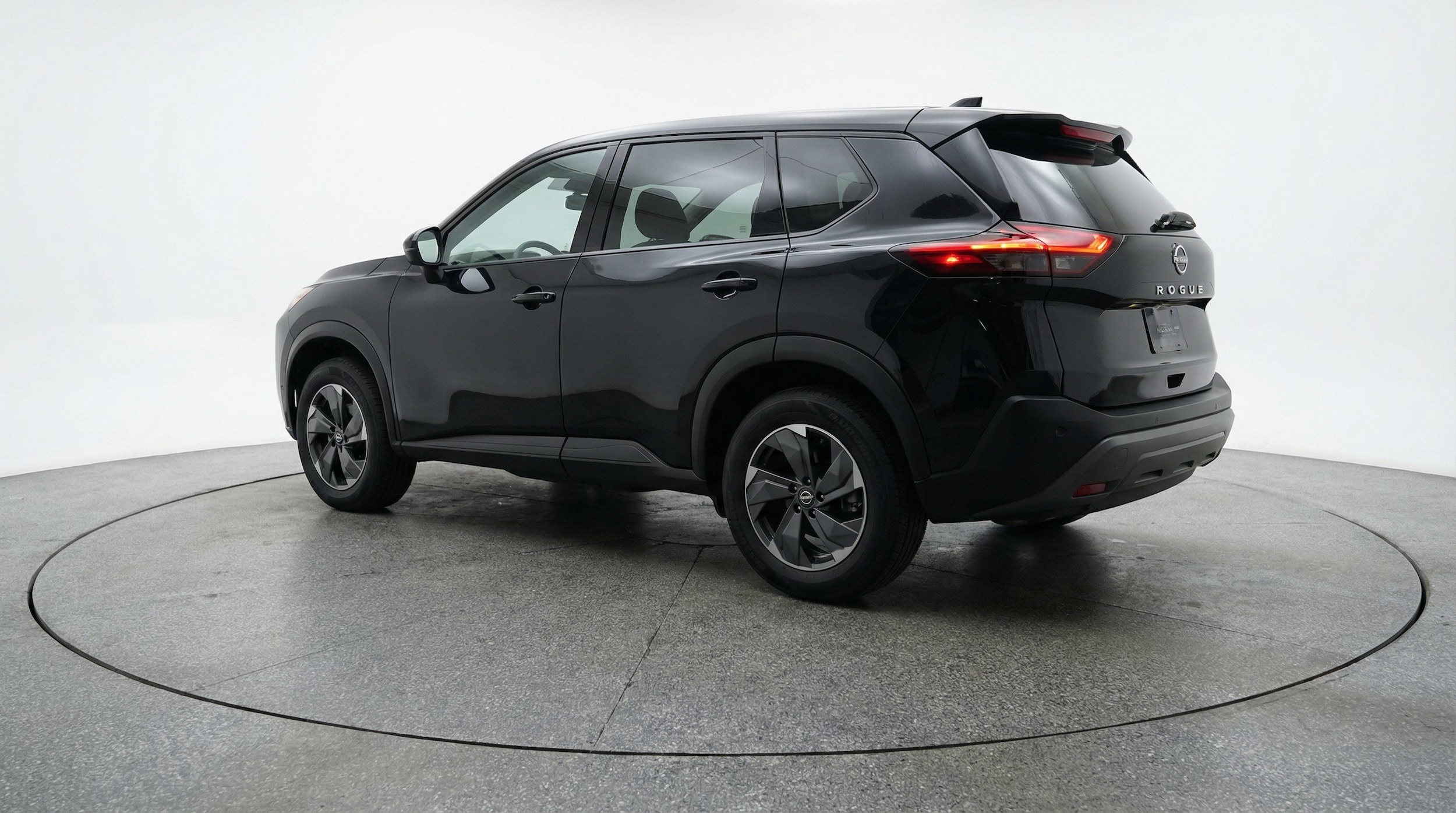 Thumbnail: 2025 Nissan Rogue - 5