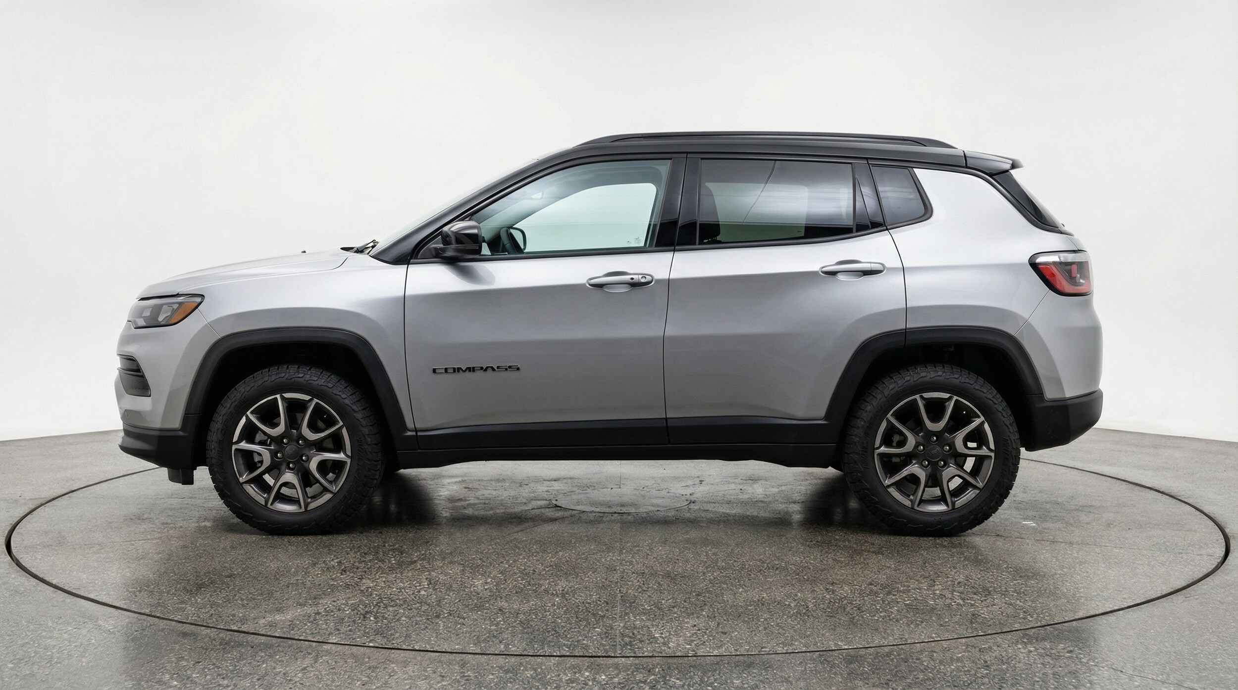 Thumbnail: 2025 Jeep Compass - 4