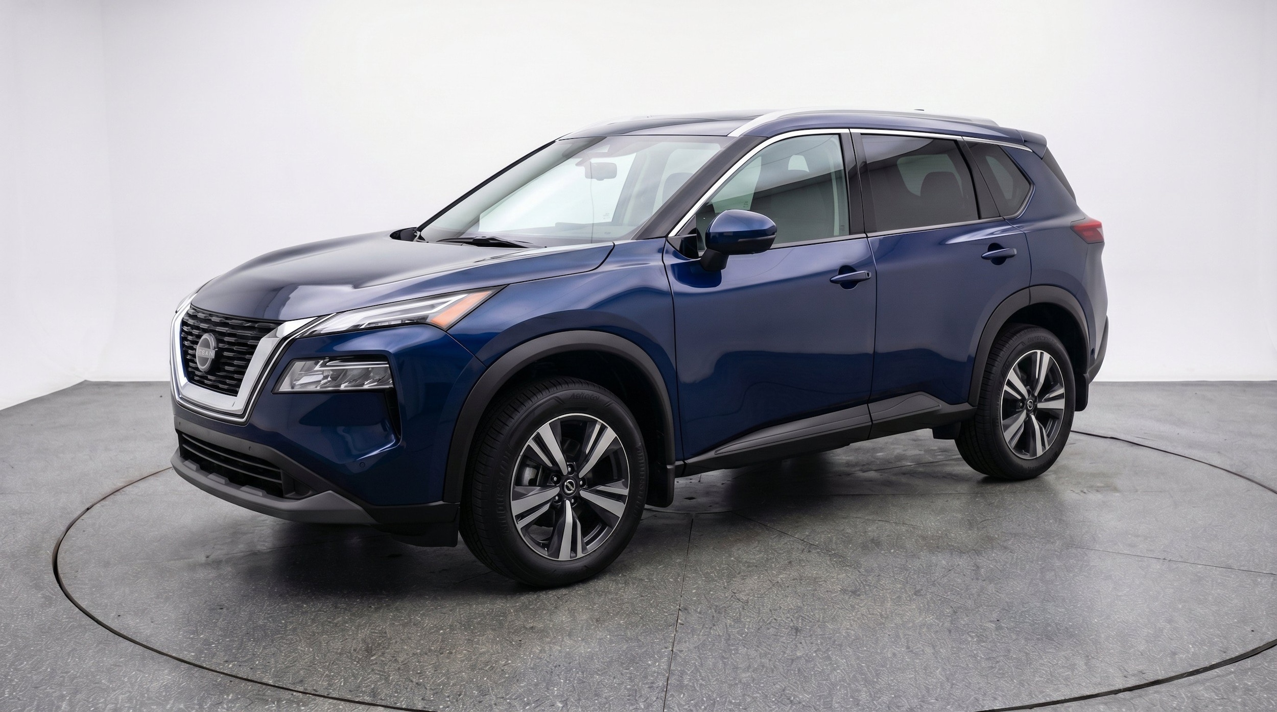 Thumbnail: 2026 Nissan Rogue - 3