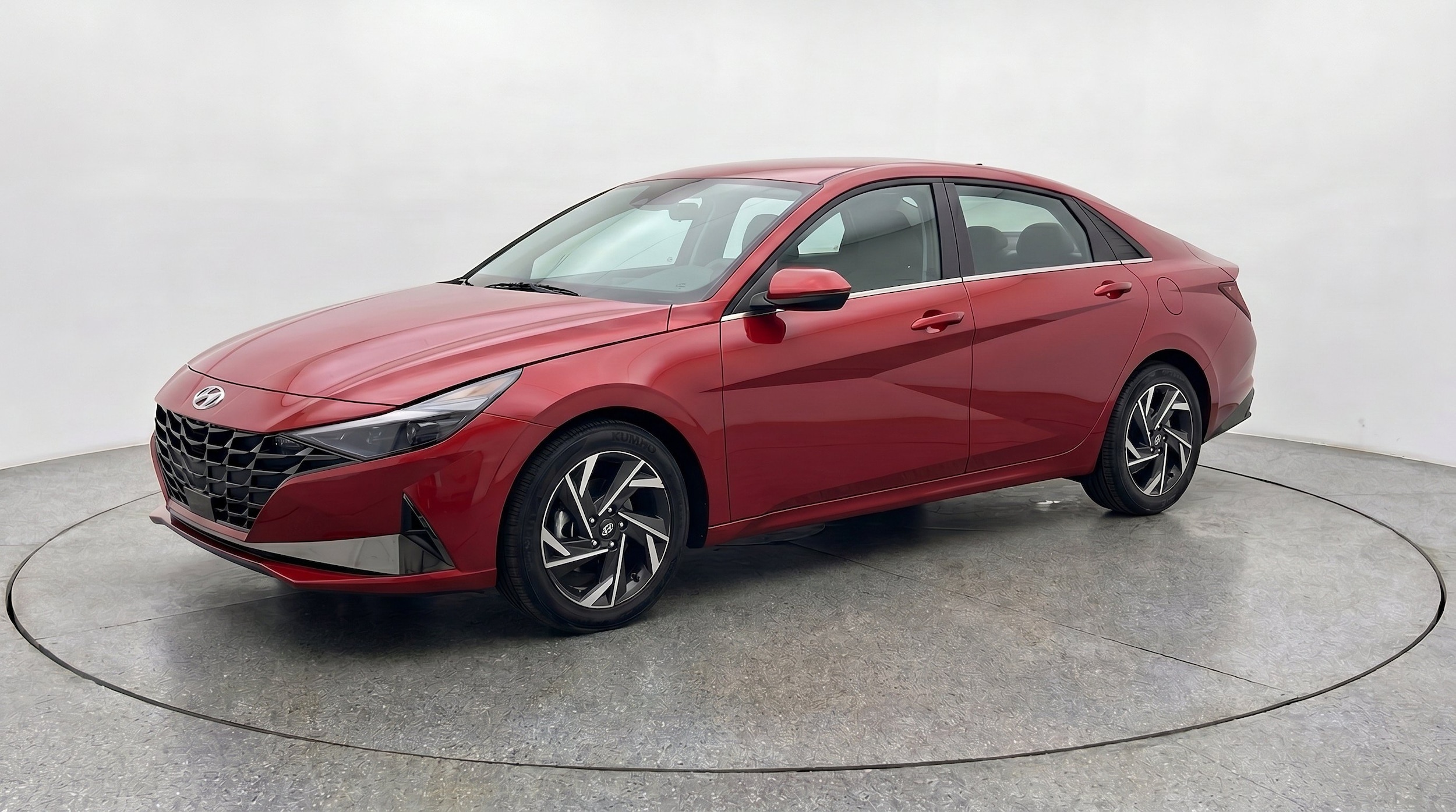 Thumbnail: 2025 Hyundai Elantra - 3