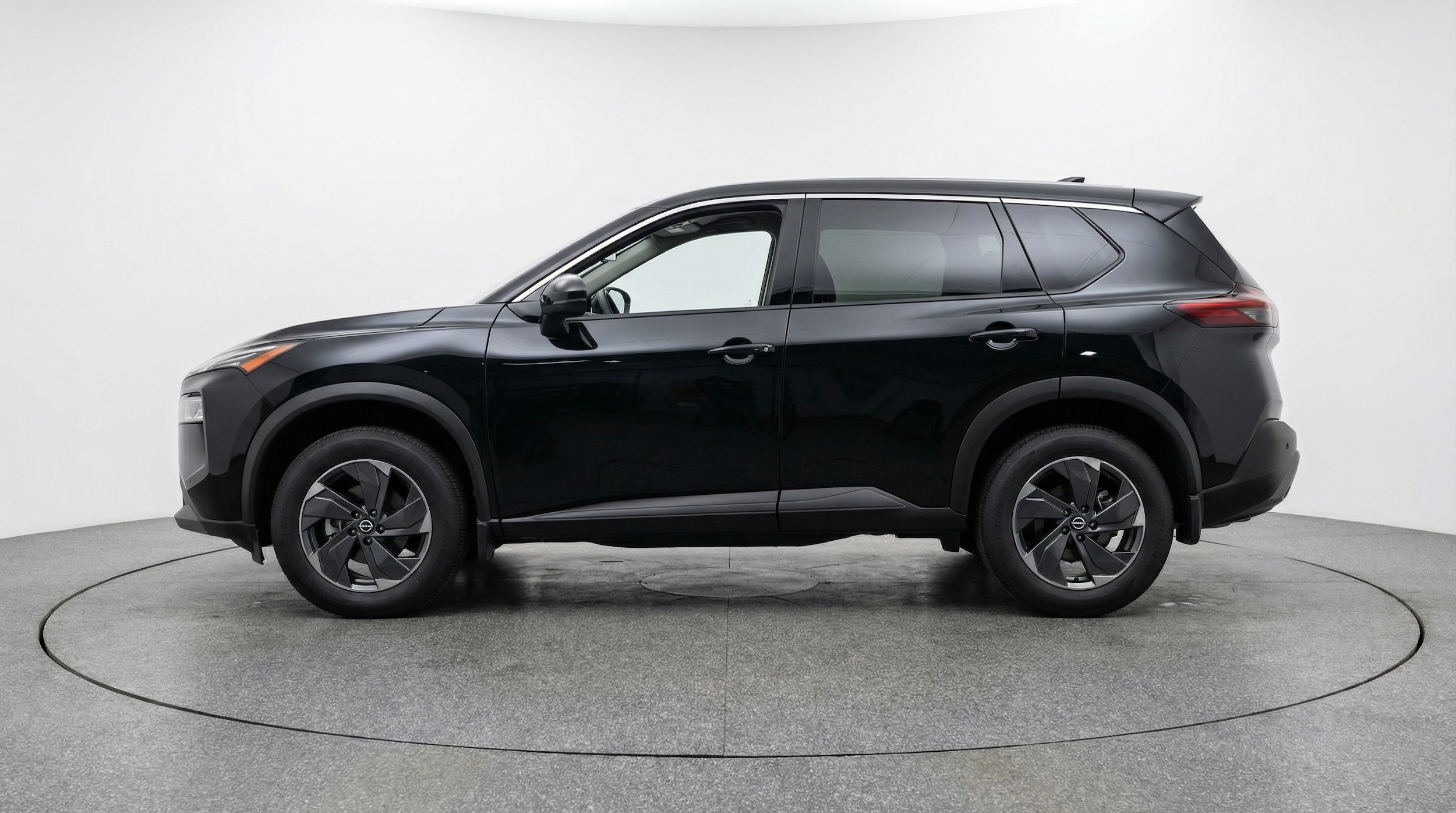 Thumbnail: 2025 Nissan Rogue - 4