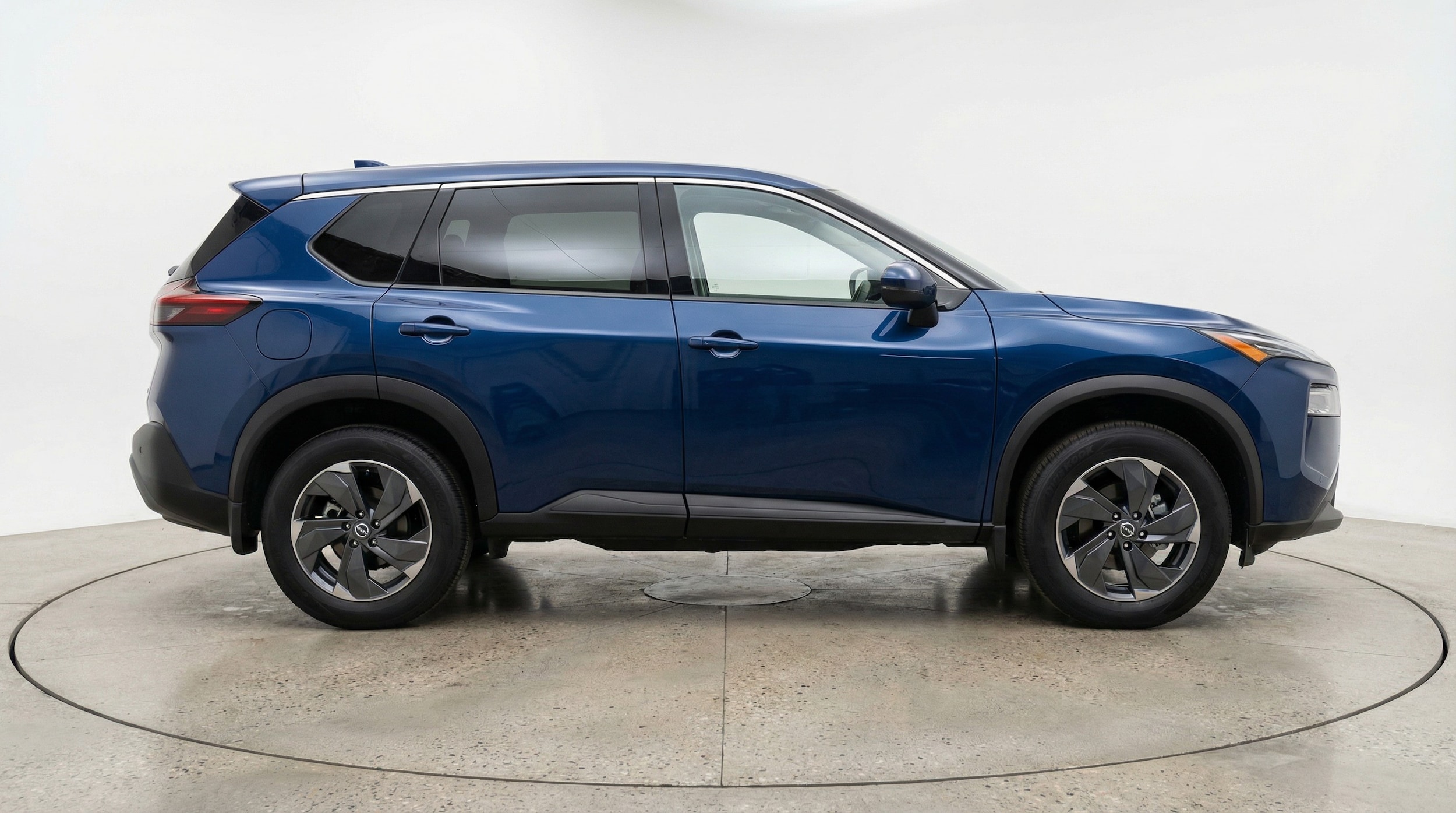 Thumbnail: 2025 Nissan Rogue - 8