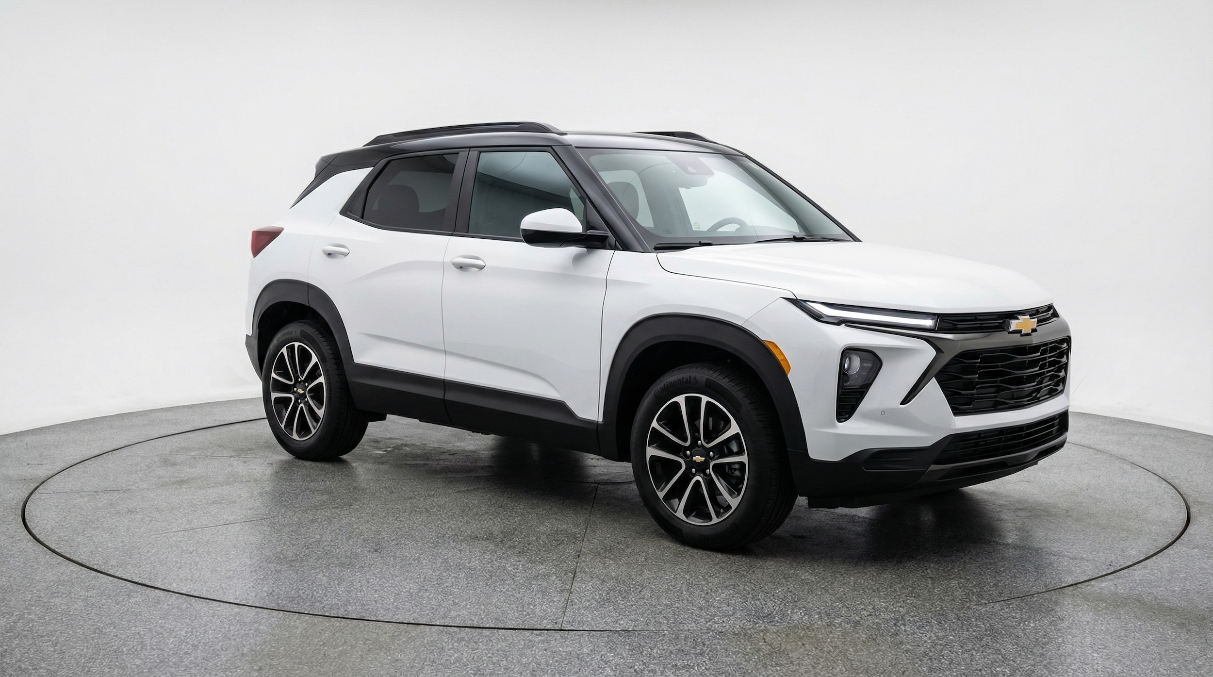 Thumbnail: 2025 Chevrolet TrailBlazer - 1