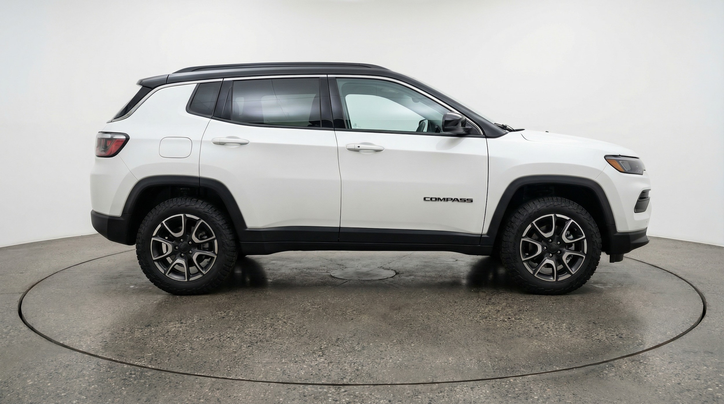 Thumbnail: 2025 Jeep Compass - 8