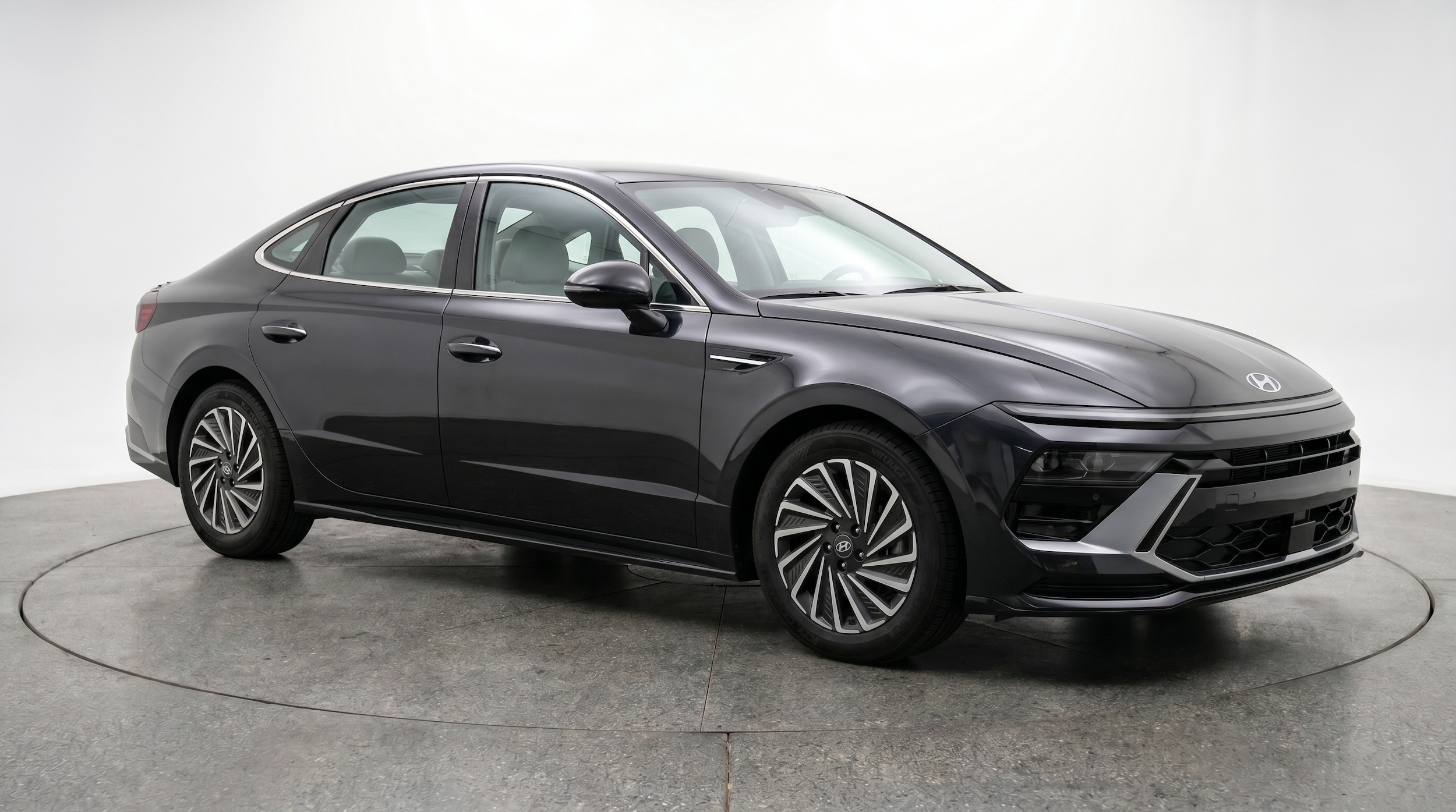 Thumbnail: 2025 Hyundai Sonata - 1
