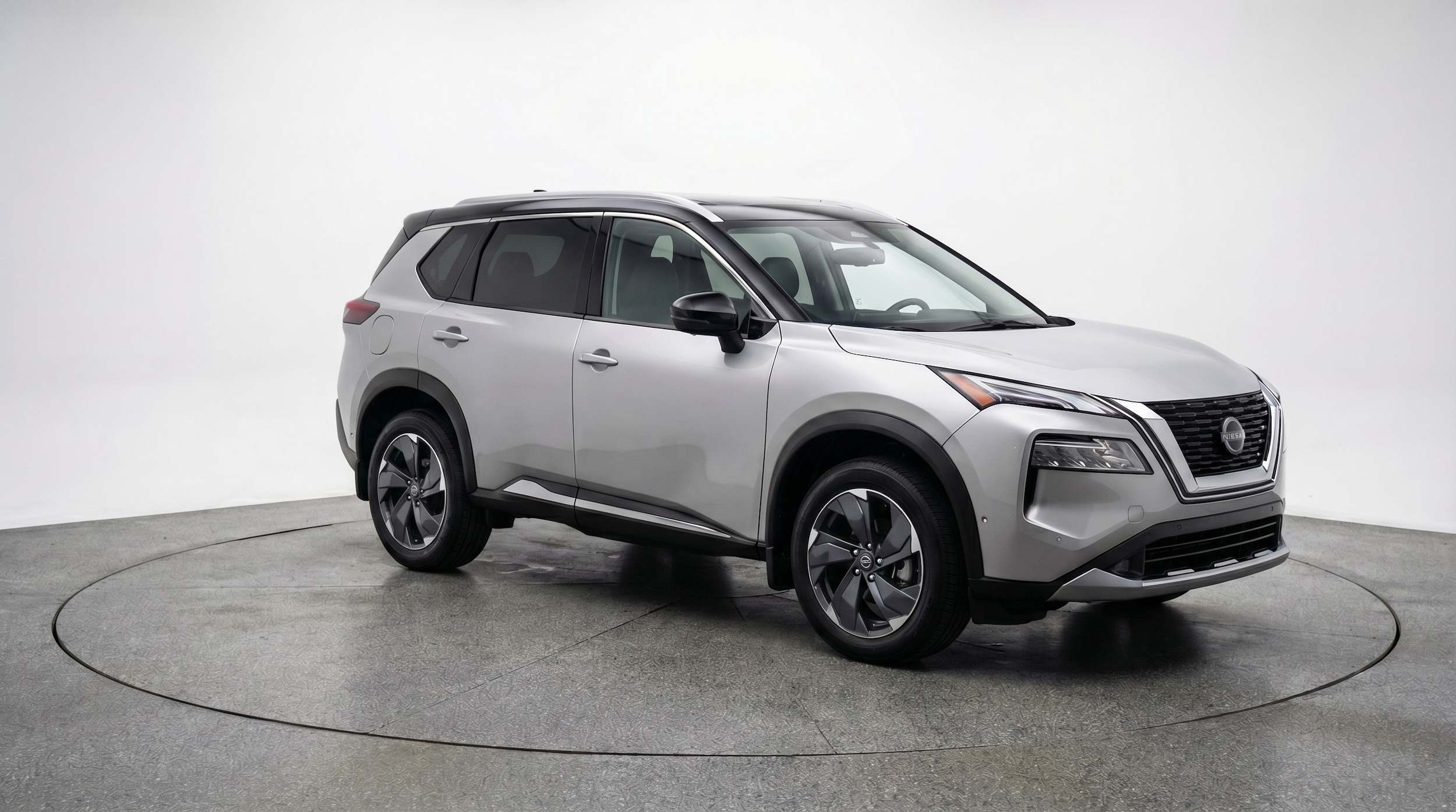 Thumbnail: 2025 Nissan Rogue - 1