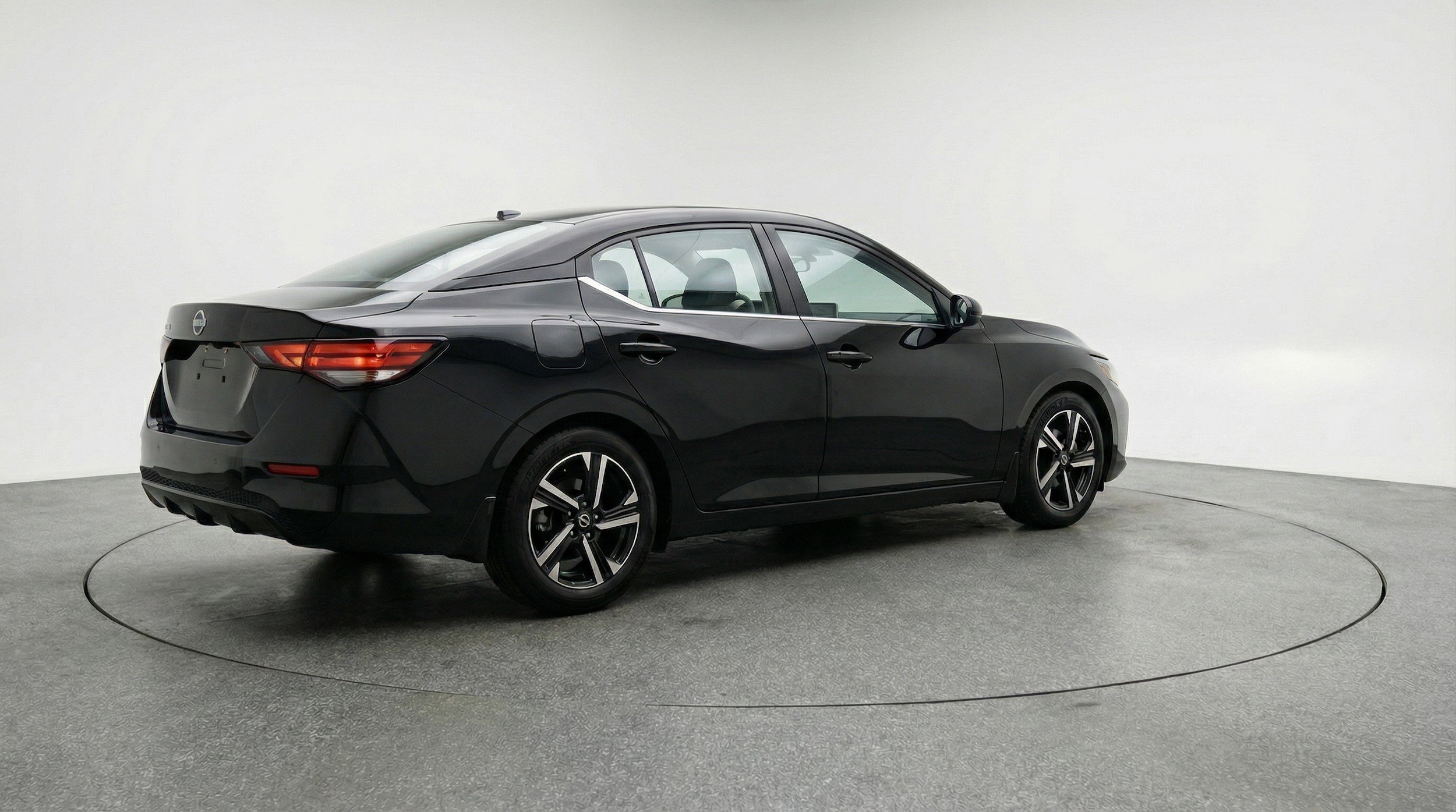 Thumbnail: 2025 Nissan Sentra - 9